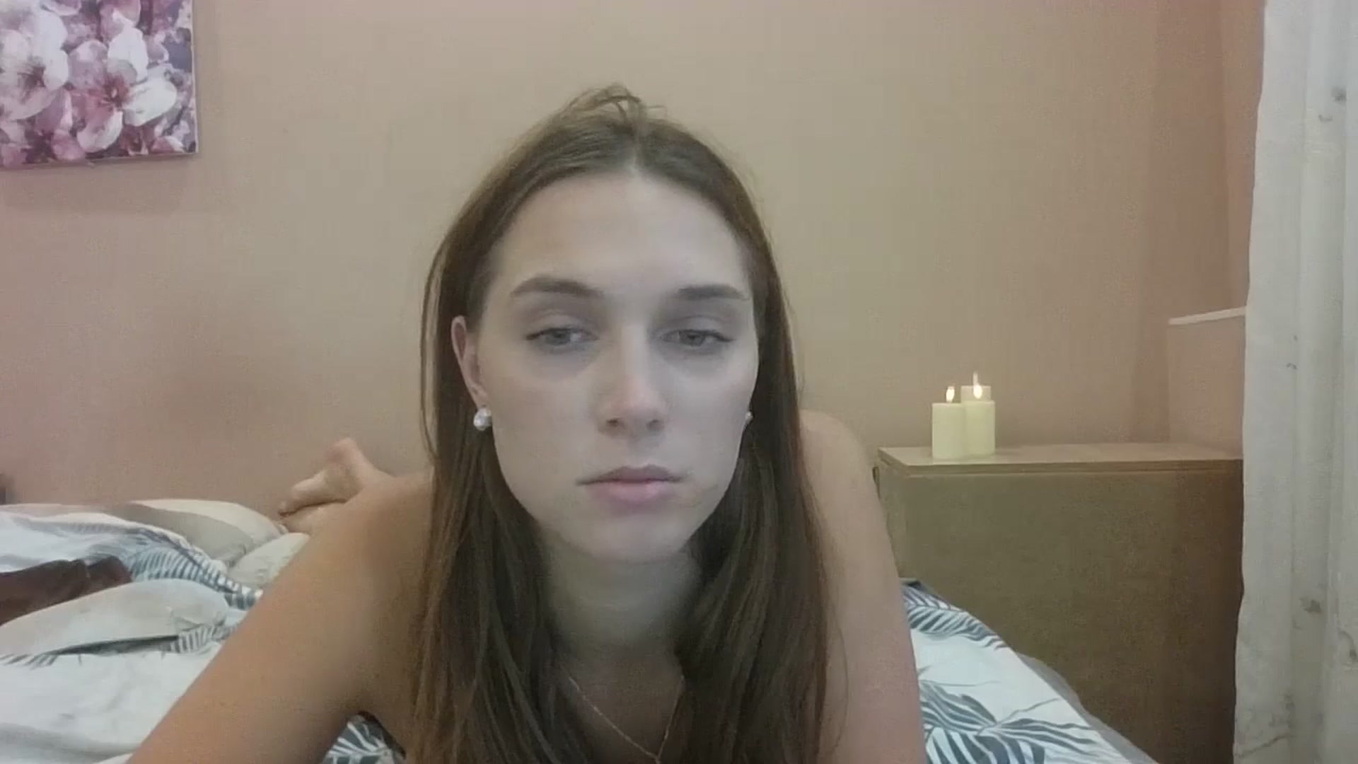Gallery image thumbnail from HaleyReed's myfreecams stream on, 10/06/2024, 13:32 image 17 of 20