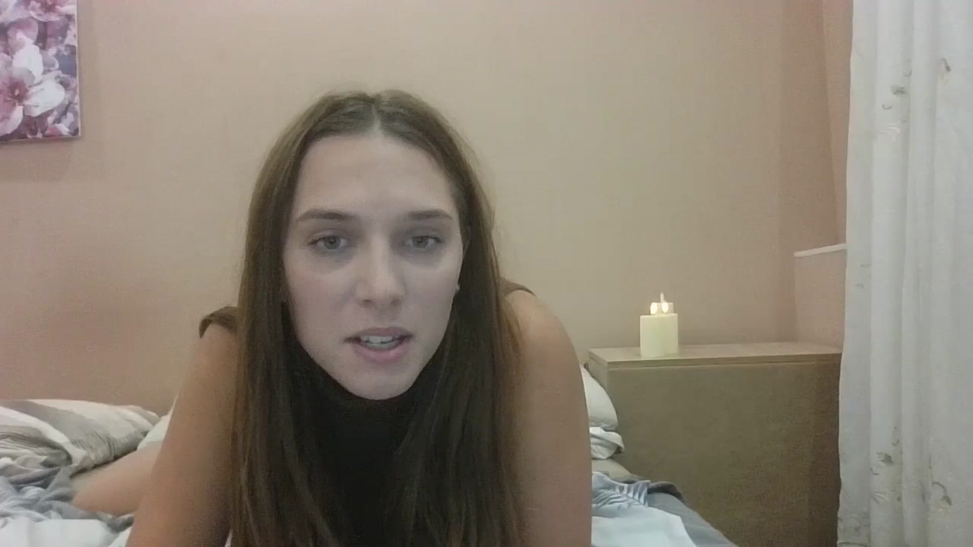 Gallery image thumbnail from HaleyReed's myfreecams stream on, 10/06/2024, 14:48 image 6 of 20