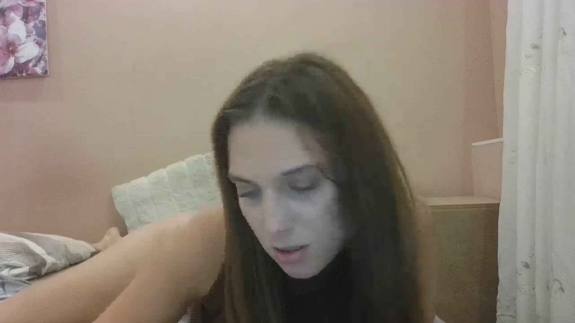 Gallery image thumbnail from HaleyReed's myfreecams stream on, 10/06/2024, 14:48 image 13 of 20