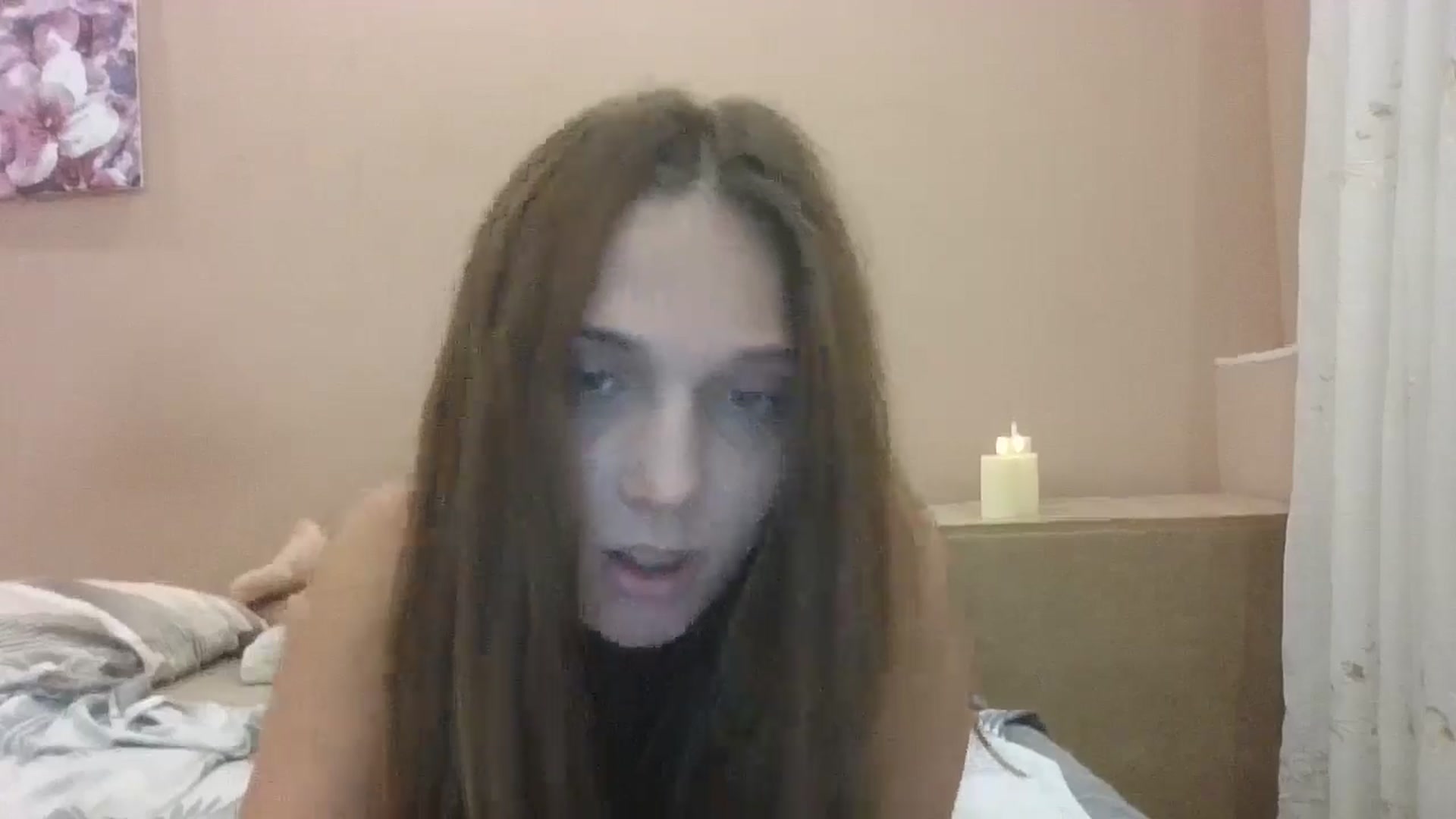 Gallery image thumbnail from HaleyReed's myfreecams stream on, 10/06/2024, 14:48 image 3 of 20