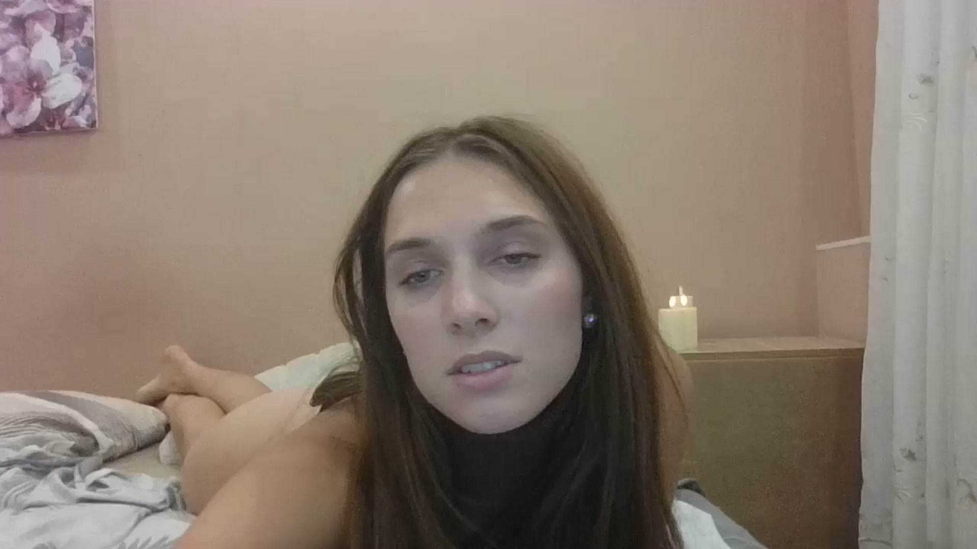 Gallery image thumbnail from HaleyReed's myfreecams stream on, 10/06/2024, 14:48 image 1 of 20