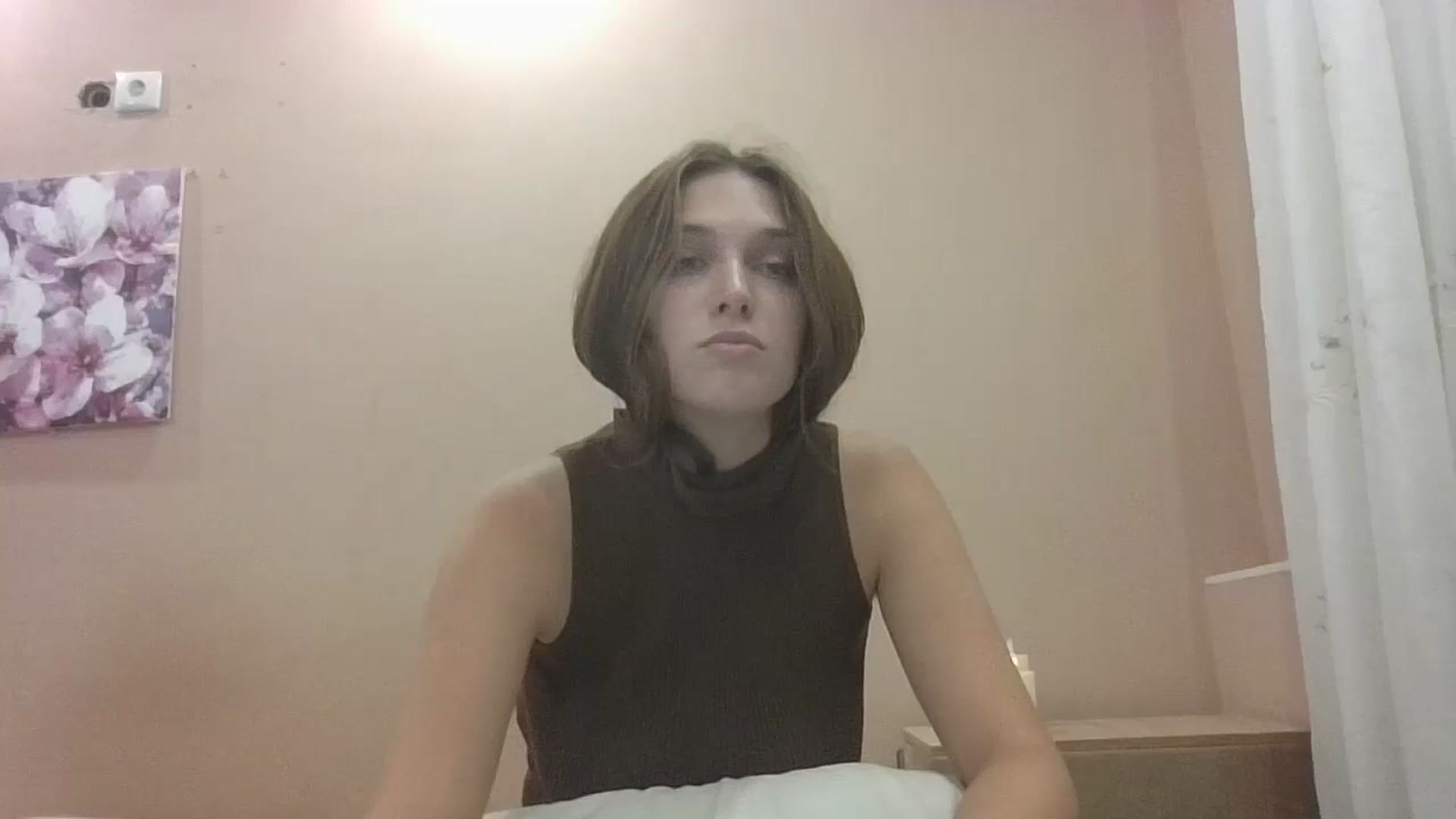 Gallery image thumbnail from HaleyReed's myfreecams stream on, 10/06/2024, 16:00 image 15 of 20