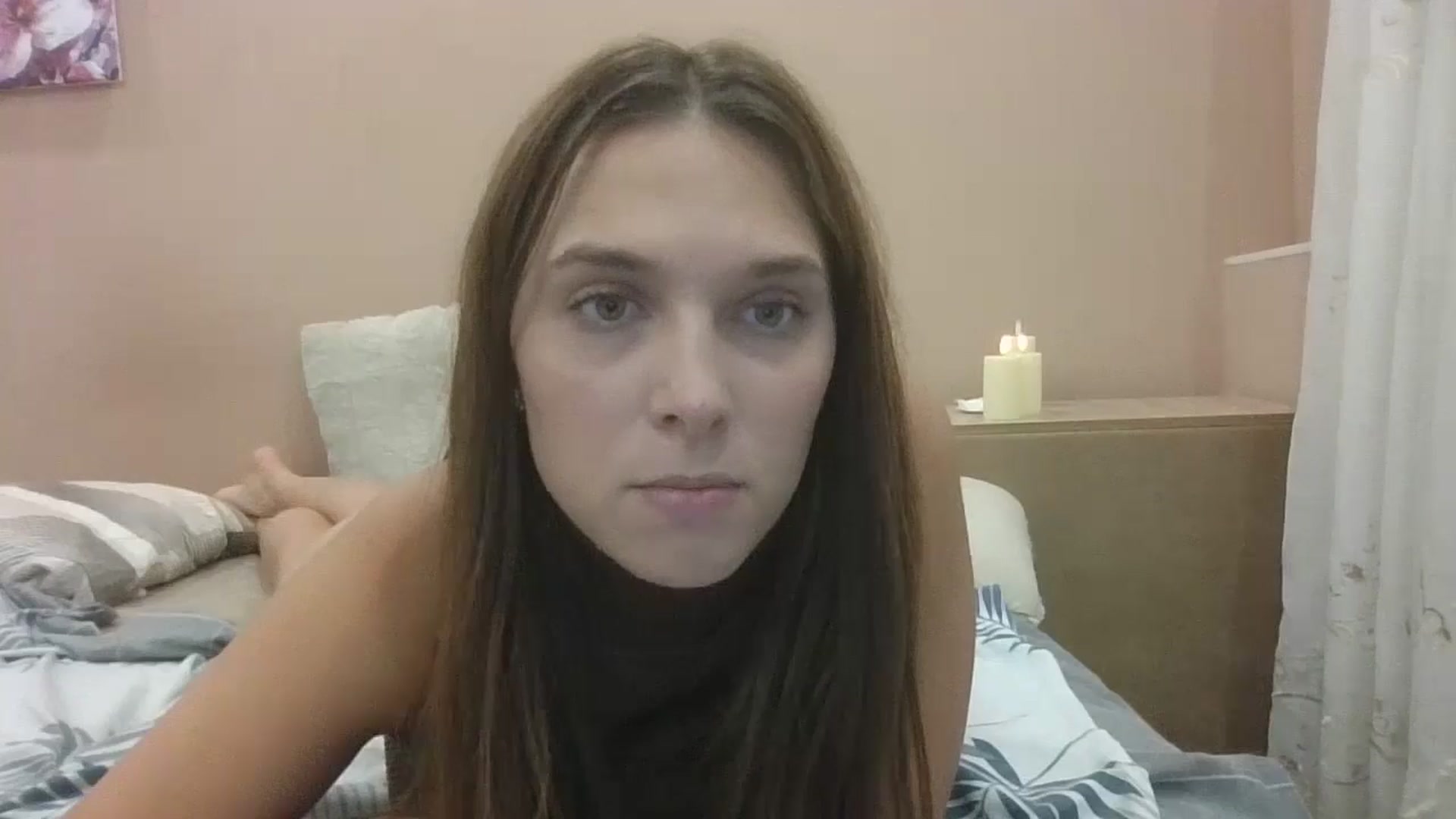 Gallery image thumbnail from HaleyReed's myfreecams stream on, 10/06/2024, 16:00 image 3 of 20