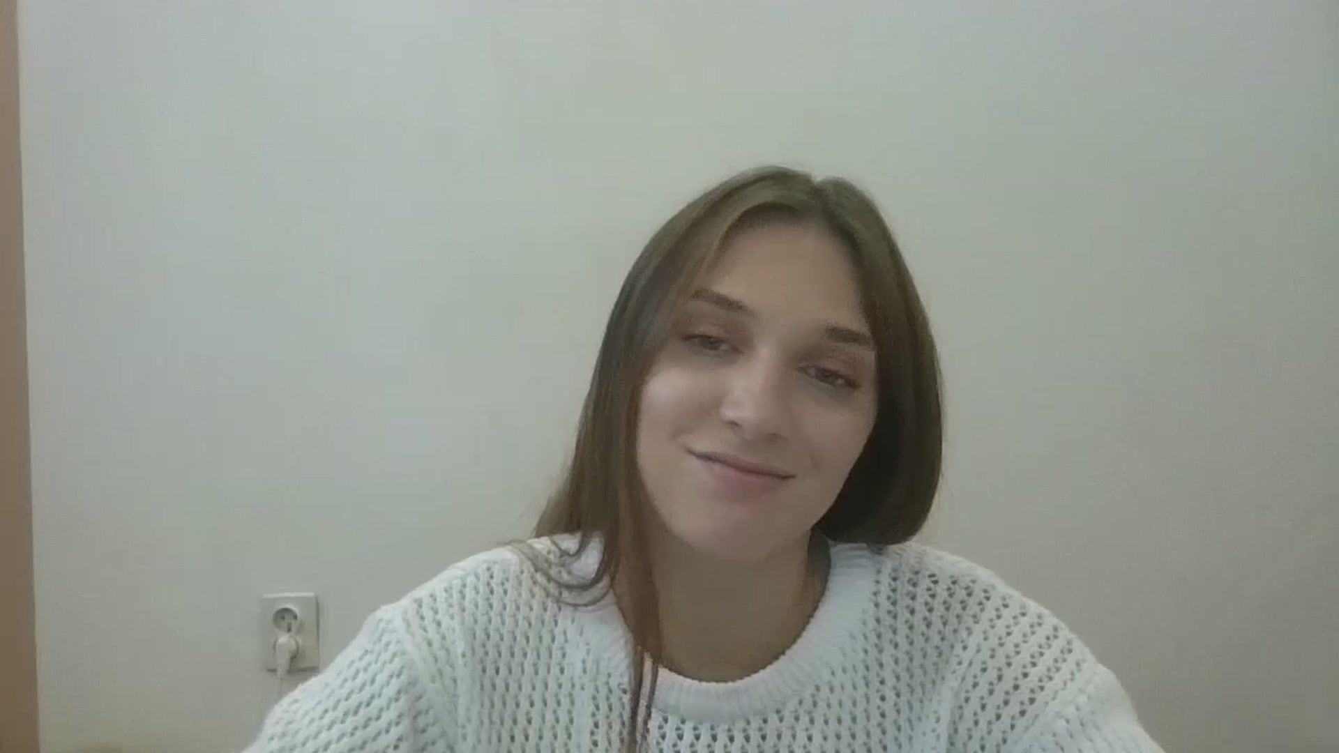 Gallery image thumbnail from HaleyReed's myfreecams stream on, 10/07/2024, 11:31 image 14 of 20