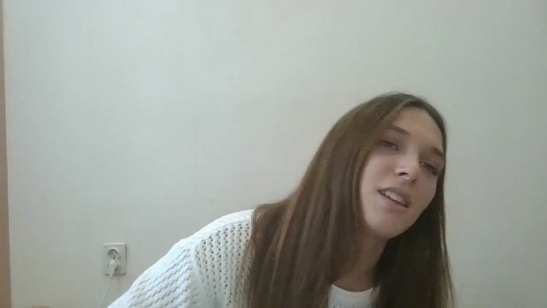 Gallery image thumbnail from HaleyReed's myfreecams stream on, 10/07/2024, 12:07 image 8 of 20
