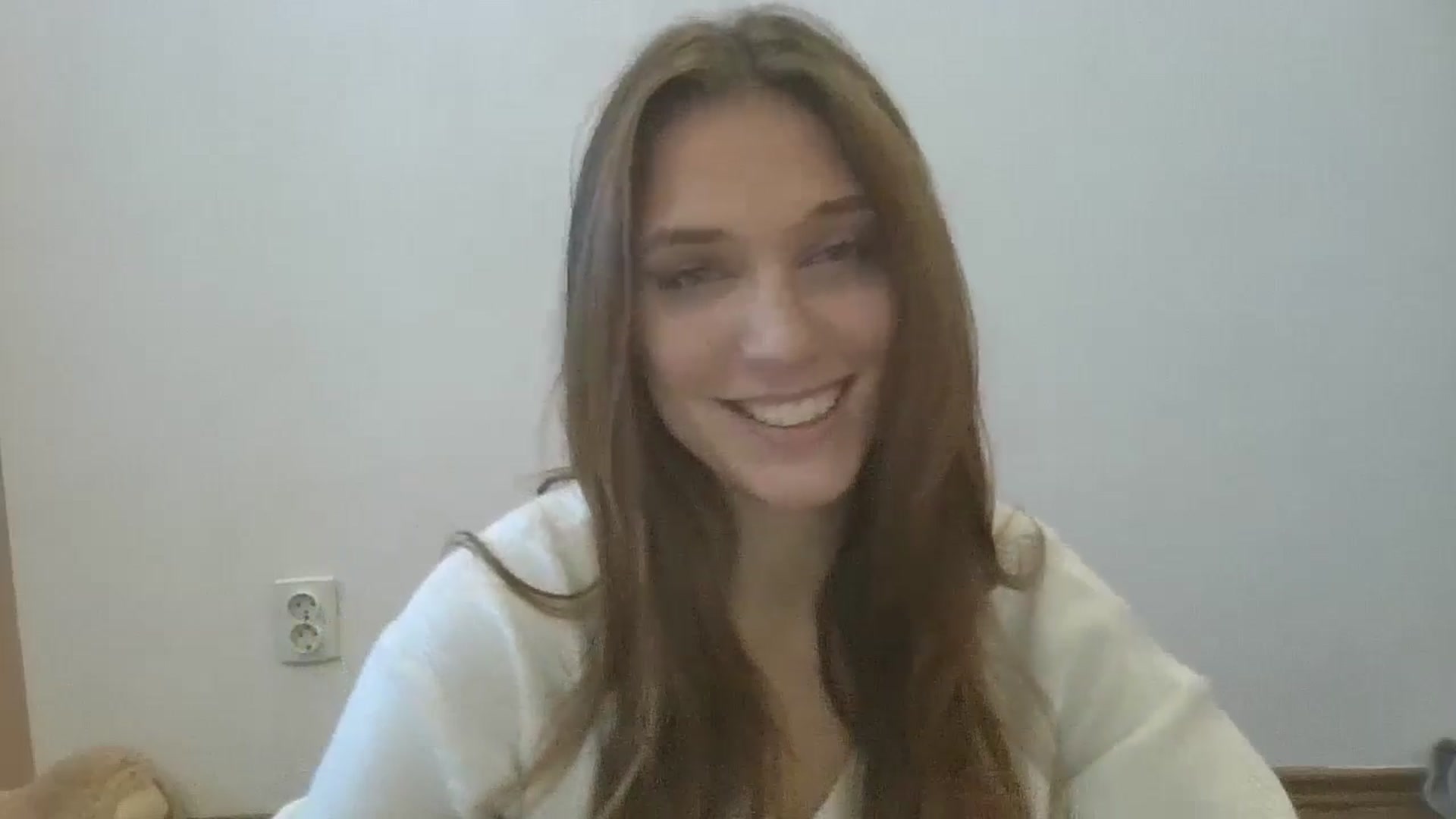 Gallery image thumbnail from HaleyReed's myfreecams stream on, 10/09/2024, 11:35 image 18 of 20