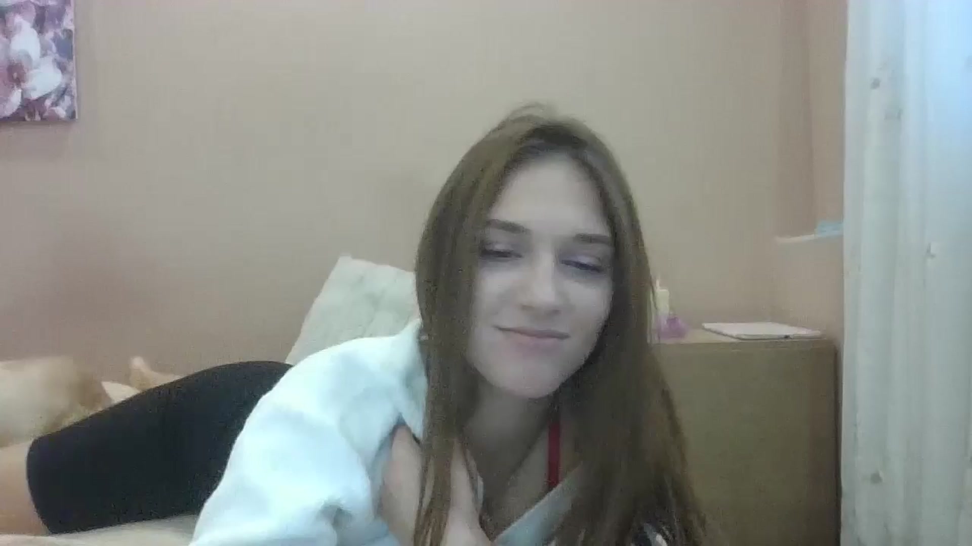 Gallery image thumbnail from HaleyReed's myfreecams stream on, 10/09/2024, 12:43 image 1 of 20