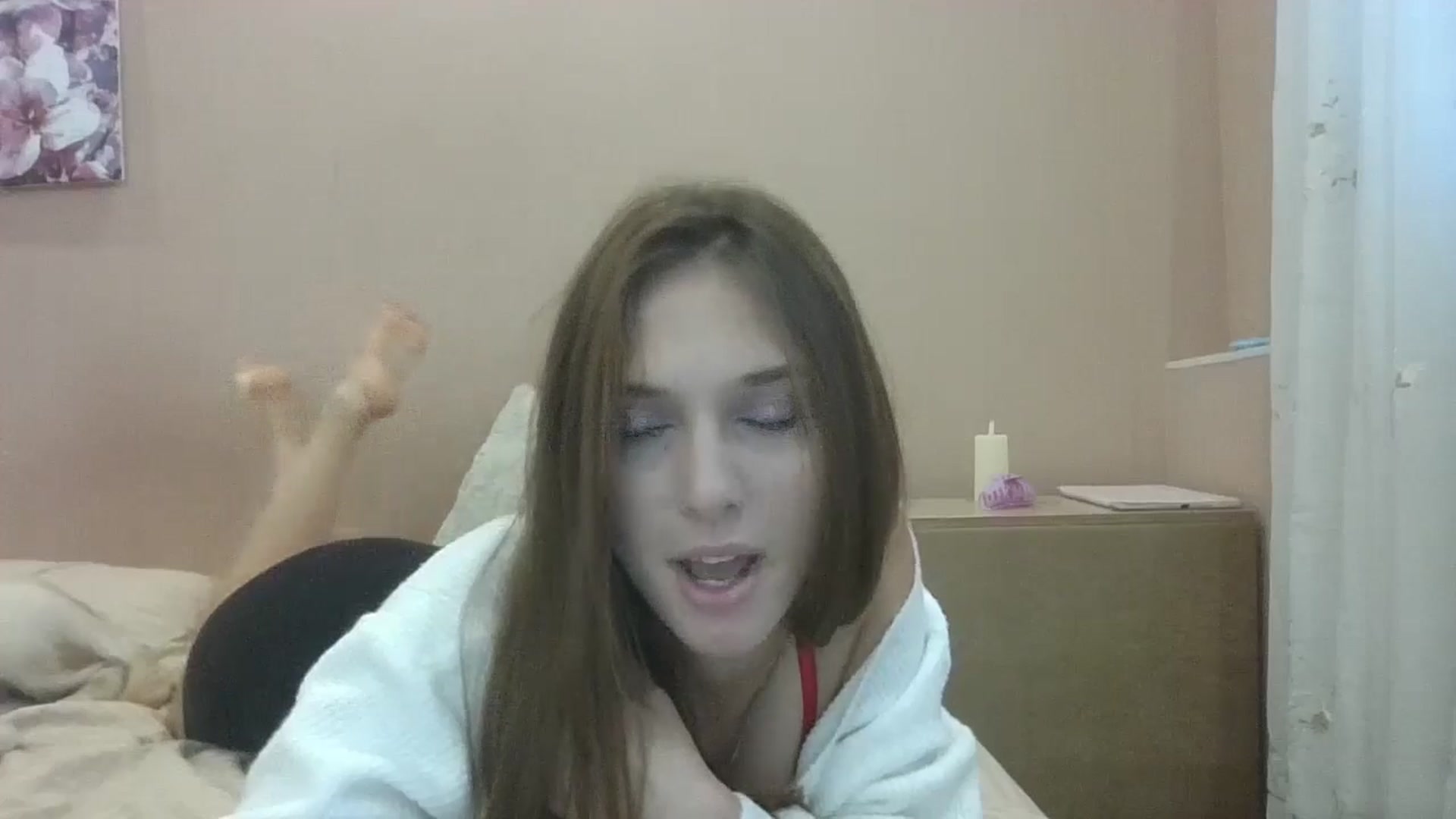 Gallery image thumbnail from HaleyReed's myfreecams stream on, 10/09/2024, 12:43 image 4 of 20