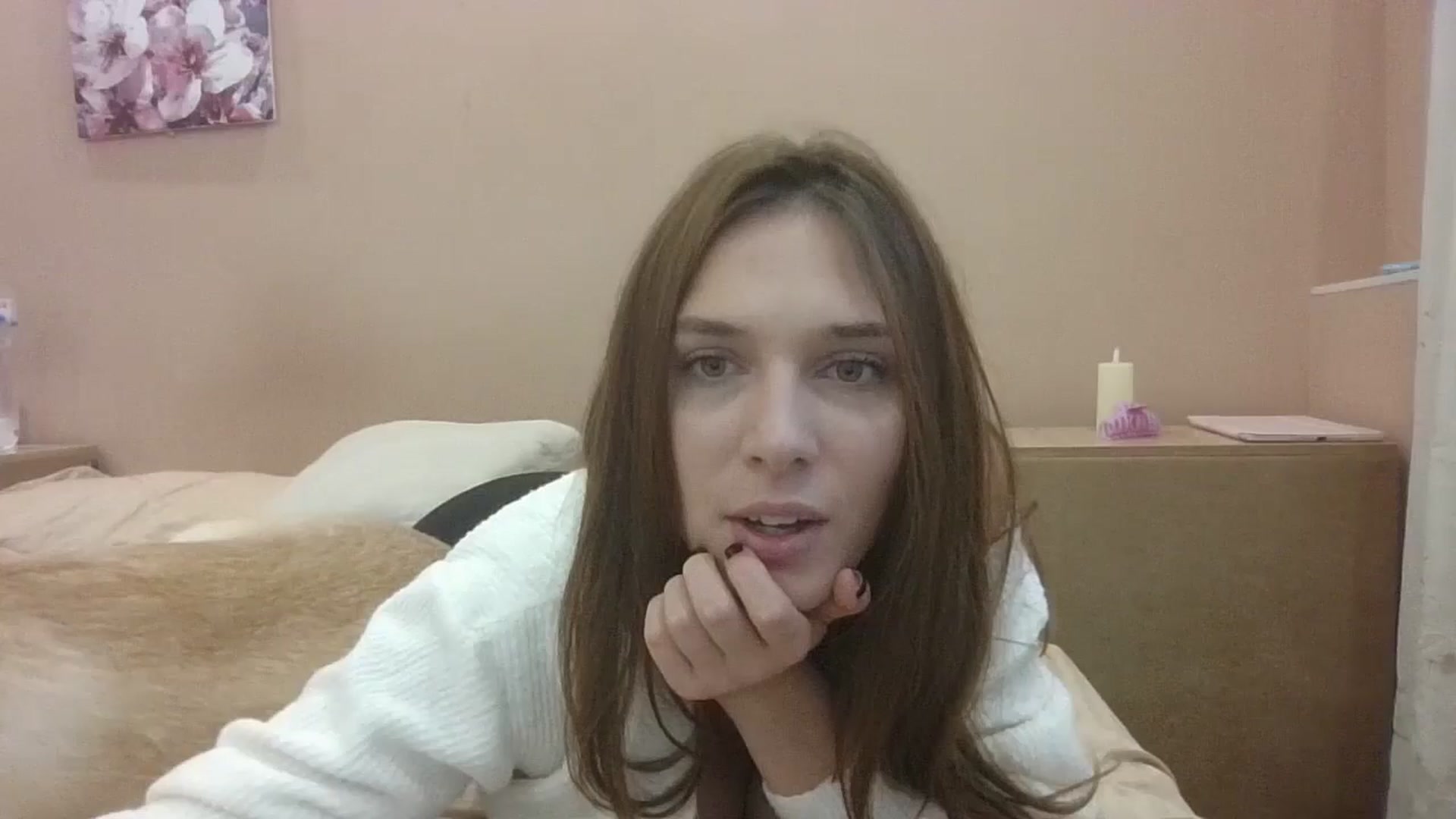 Gallery image thumbnail from HaleyReed's myfreecams stream on, 10/09/2024, 12:43 image 16 of 20