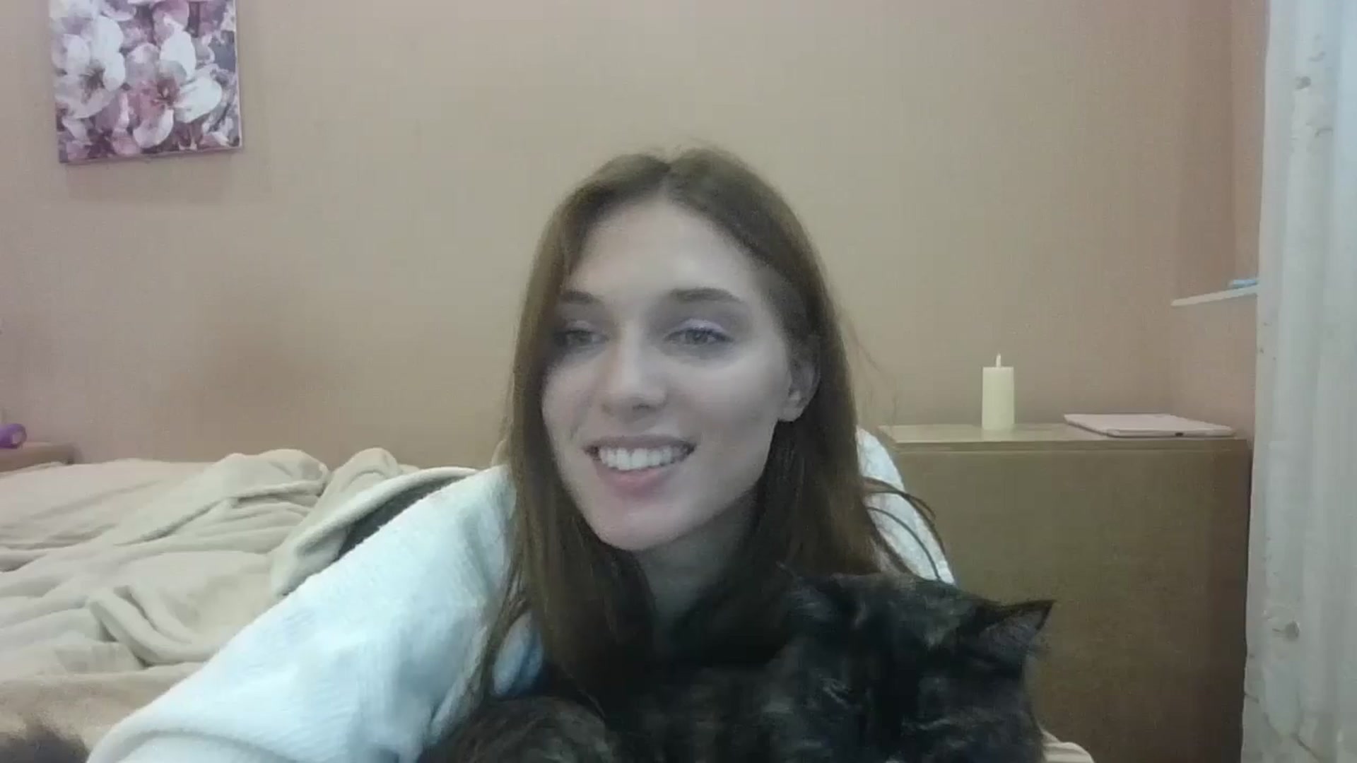 Gallery image thumbnail from HaleyReed's myfreecams stream on, 10/09/2024, 13:29 image 6 of 20