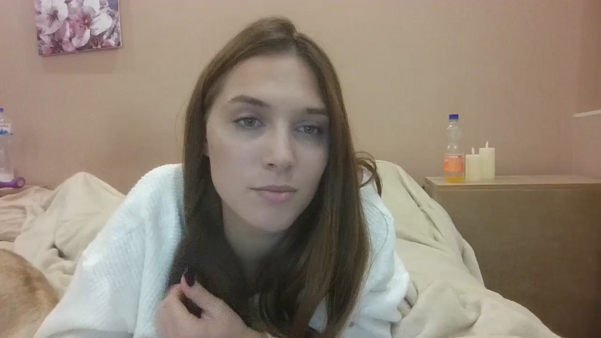 Gallery image thumbnail from HaleyReed's myfreecams stream on, 10/09/2024, 15:20 image 1 of 20