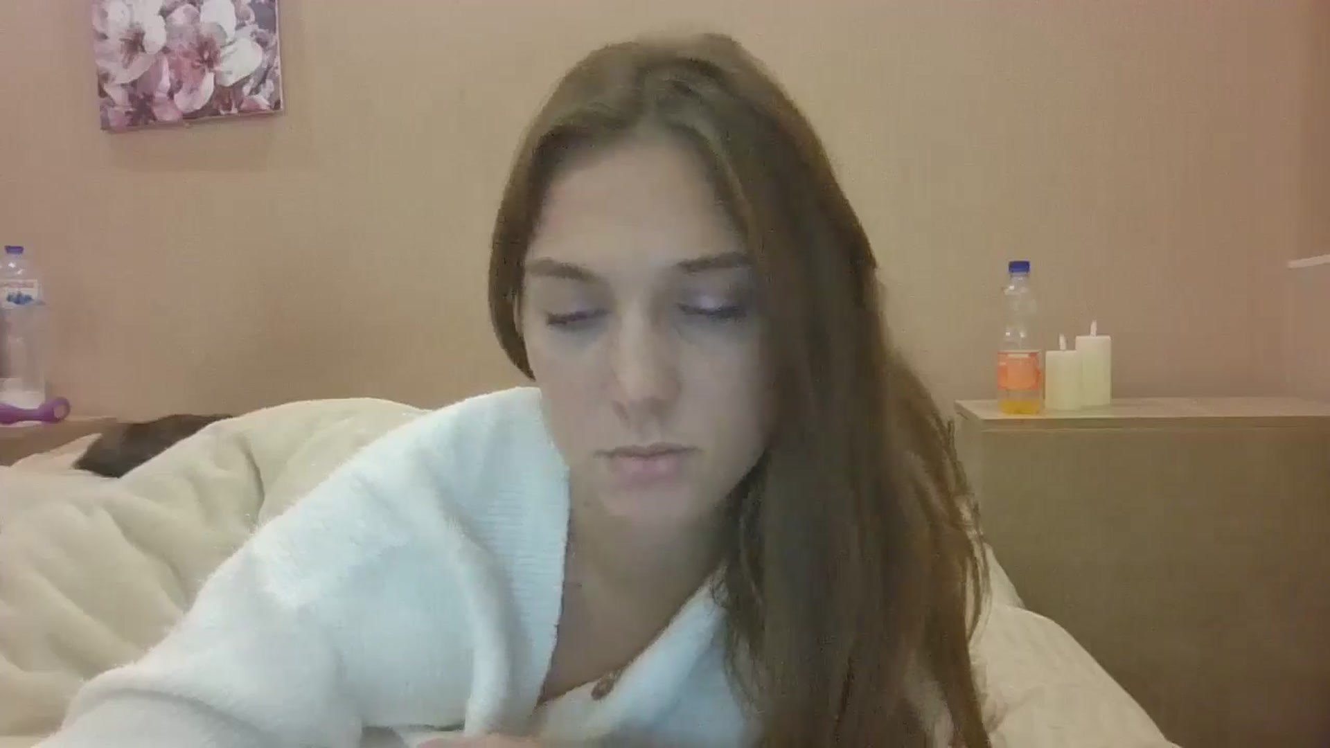 Gallery image thumbnail from HaleyReed's myfreecams stream on, 10/09/2024, 16:23 image 12 of 20