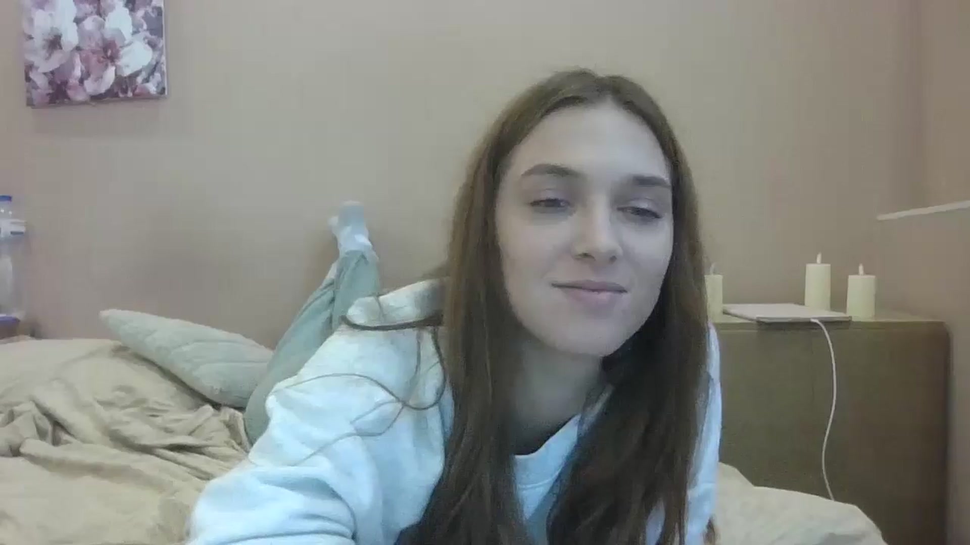 Gallery image thumbnail from HaleyReed's myfreecams stream on, 10/10/2024, 12:31 image 16 of 20