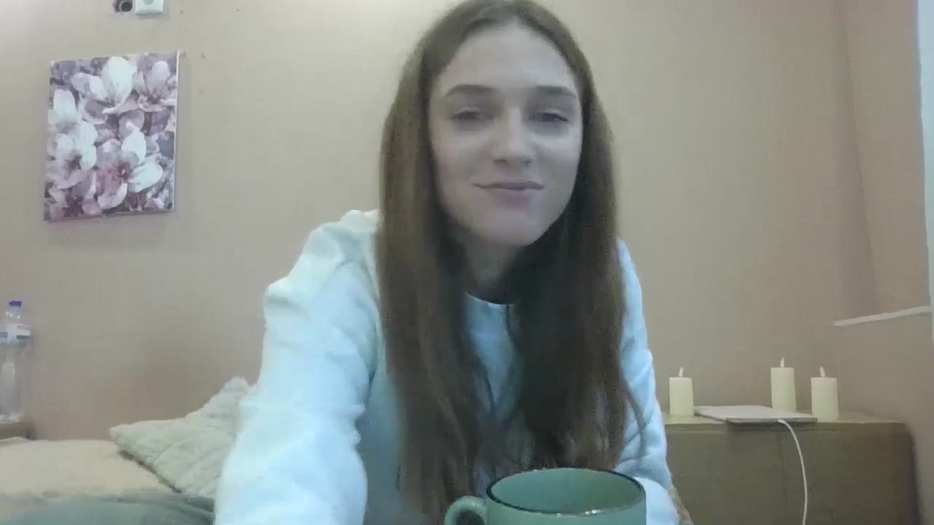 Gallery image thumbnail from HaleyReed's myfreecams stream on, 10/10/2024, 13:30 image 4 of 20