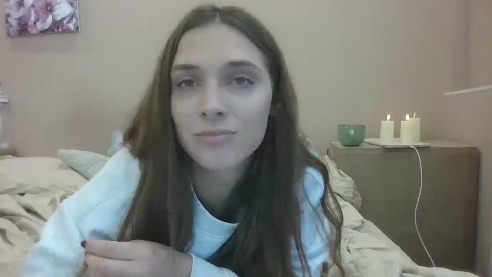 Gallery image thumbnail from HaleyReed's myfreecams stream on, 10/10/2024, 13:30 image 16 of 20