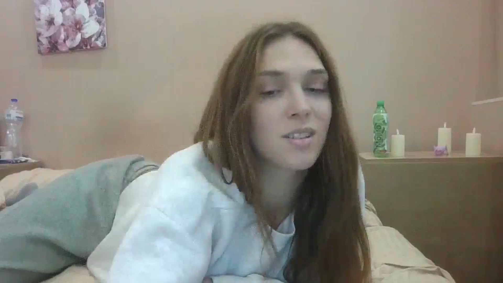 Gallery image thumbnail from HaleyReed's myfreecams stream on, 10/11/2024, 13:05 image 11 of 20