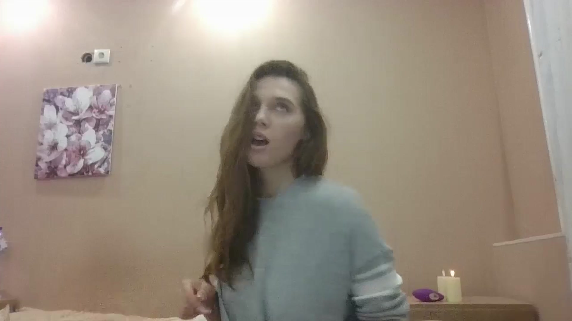 Gallery image thumbnail from HaleyReed's myfreecams stream on, 10/14/2024, 11:37 image 15 of 20