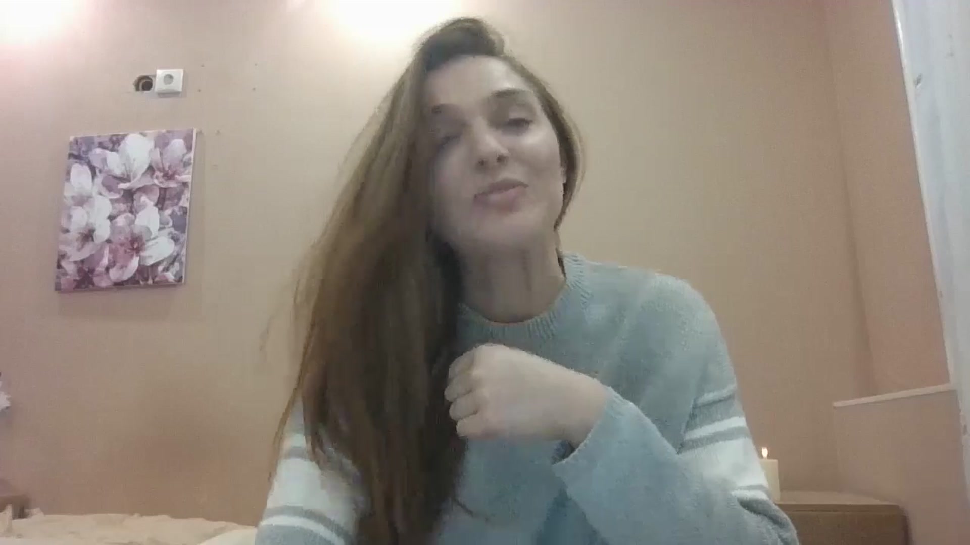 Gallery image thumbnail from HaleyReed's myfreecams stream on, 10/14/2024, 12:03 image 4 of 20