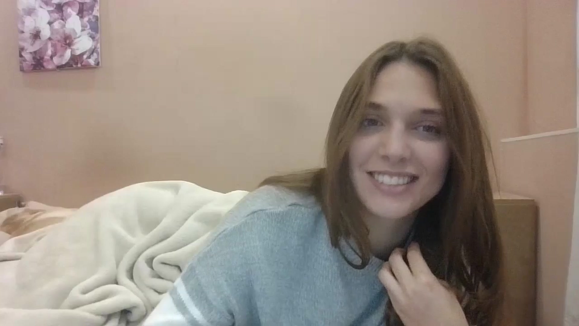 Gallery image thumbnail from HaleyReed's myfreecams stream on, 10/14/2024, 12:31 image 18 of 20