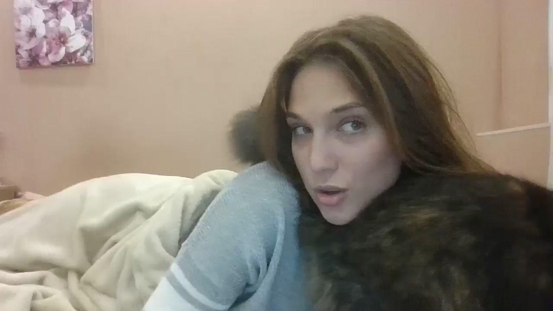 Gallery image thumbnail from HaleyReed's myfreecams stream on, 10/14/2024, 12:31 image 11 of 20