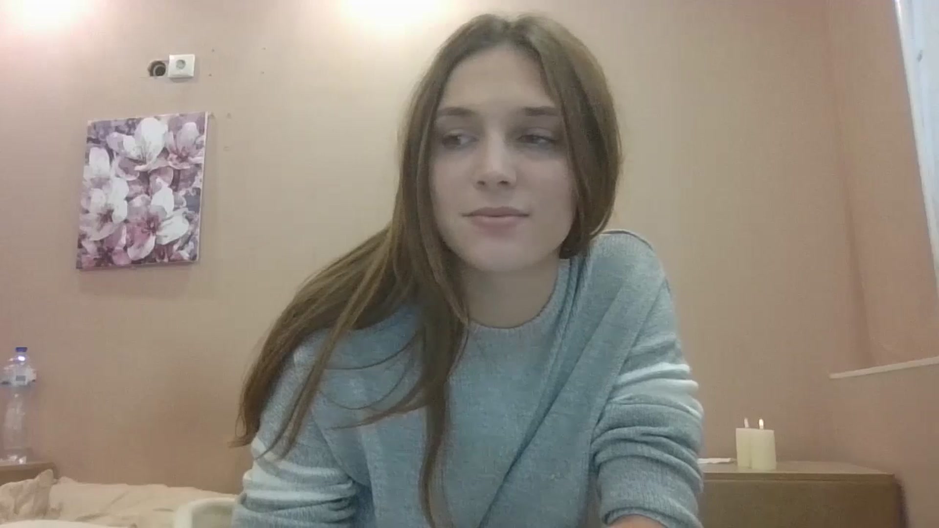 Gallery image thumbnail from HaleyReed's myfreecams stream on, 10/14/2024, 13:51 image 8 of 20