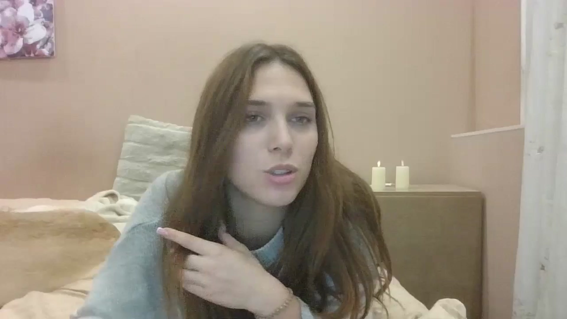 Gallery image thumbnail from HaleyReed's myfreecams stream on, 10/14/2024, 15:10 image 15 of 20