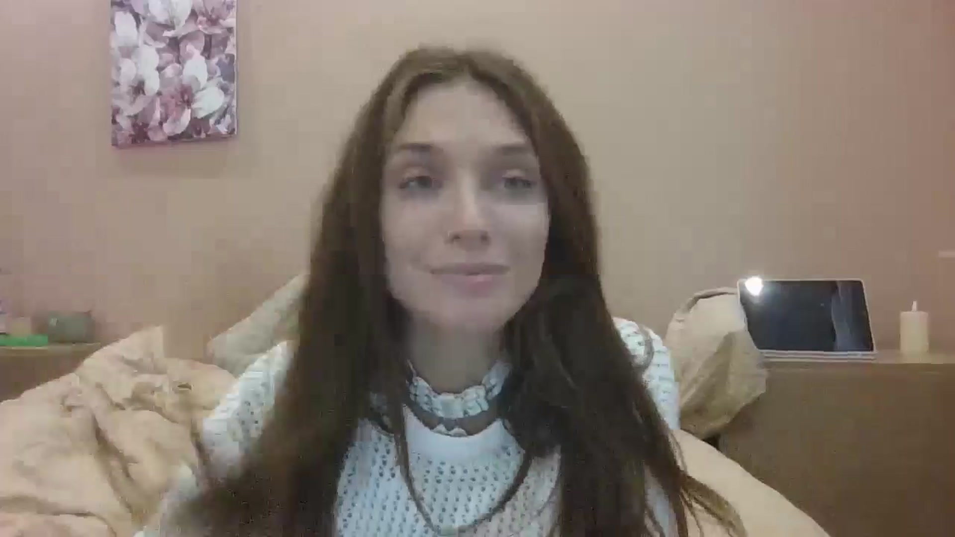 Gallery image thumbnail from HaleyReed's myfreecams stream on, 10/16/2024, 13:56 image 18 of 20