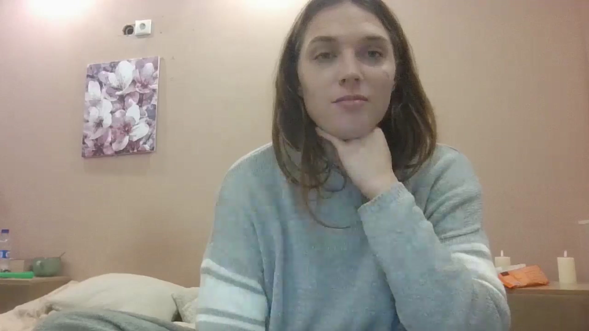 Gallery image thumbnail from HaleyReed's myfreecams stream on, 10/16/2024, 15:26 image 4 of 20