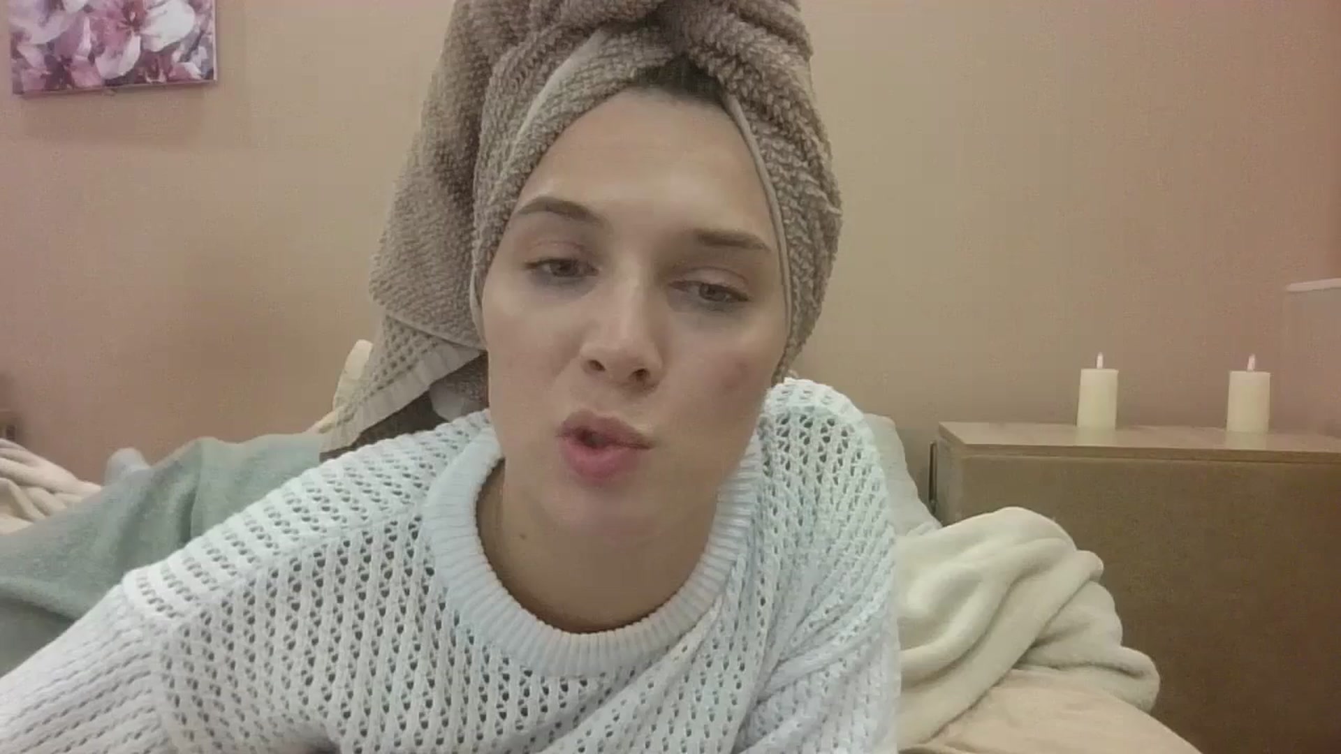 Gallery image thumbnail from HaleyReed's myfreecams stream on, 10/16/2024, 16:48 image 6 of 20