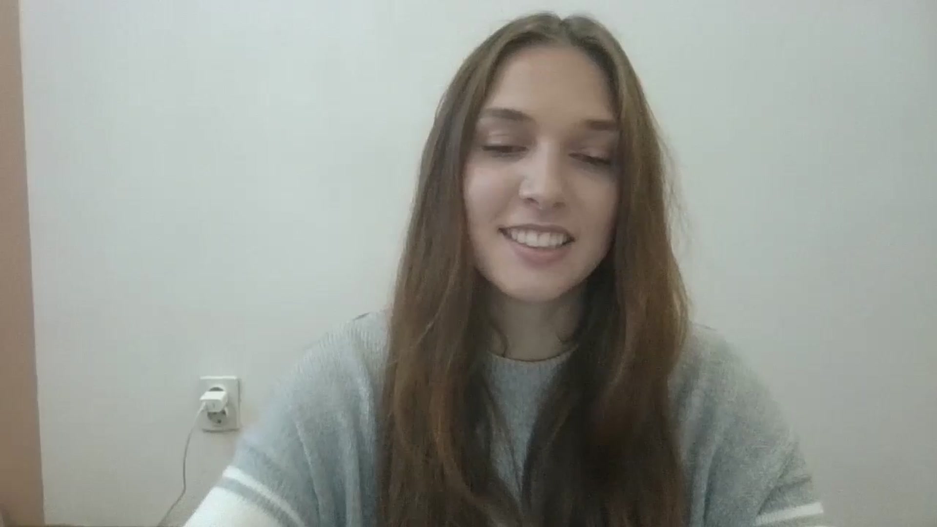 Gallery image thumbnail from HaleyReed's myfreecams stream on, 10/17/2024, 13:07 image 15 of 20