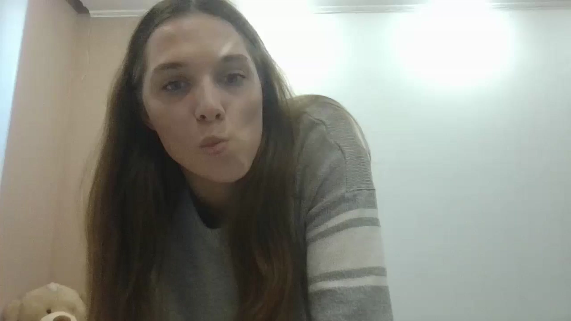 Gallery image thumbnail from HaleyReed's myfreecams stream on, 10/17/2024, 14:55 image 1 of 20