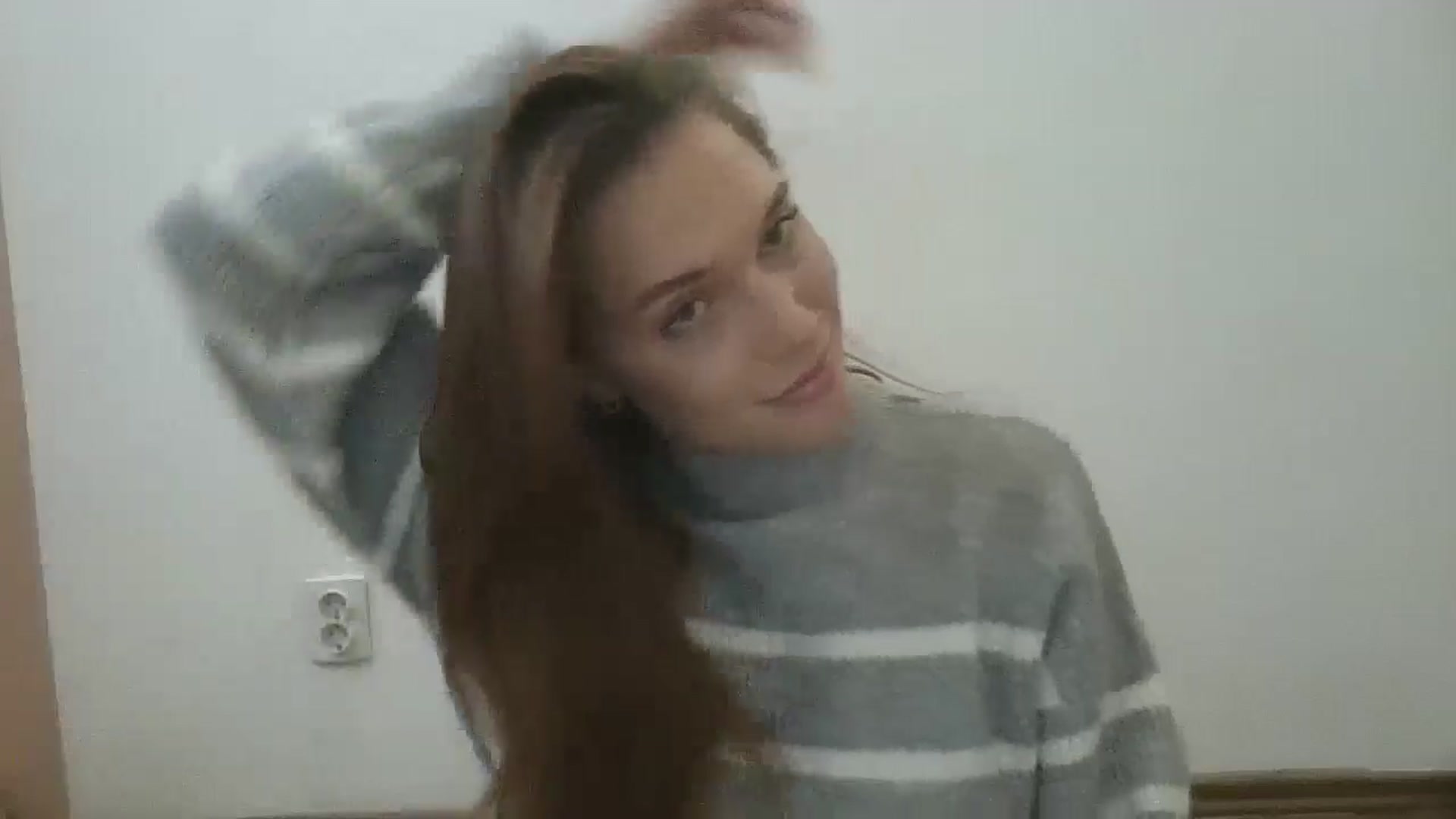 Gallery image thumbnail from HaleyReed's myfreecams stream on, 10/18/2024, 09:26 image 12 of 20