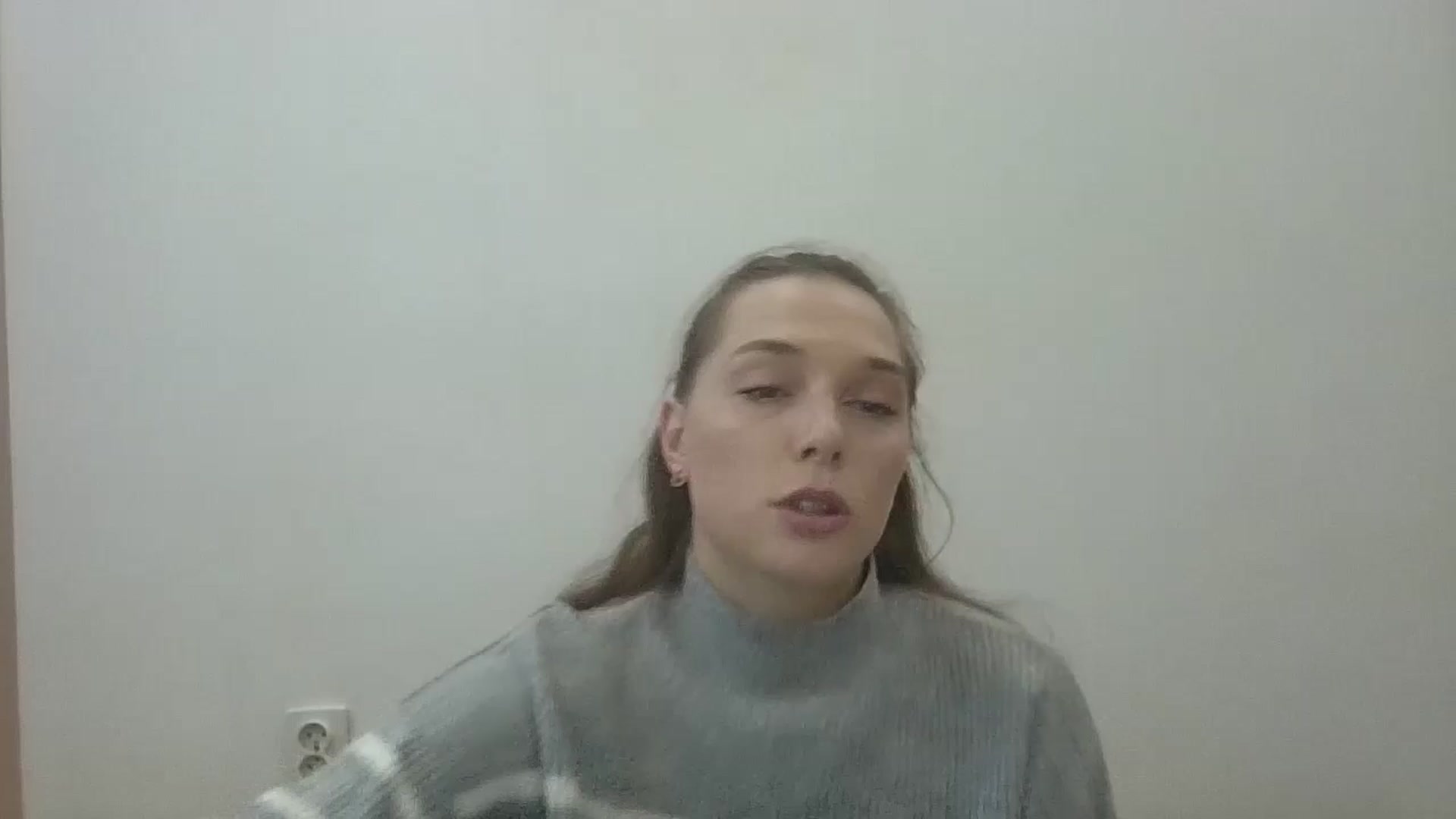 Gallery image thumbnail from HaleyReed's myfreecams stream on, 10/18/2024, 09:26 image 1 of 20