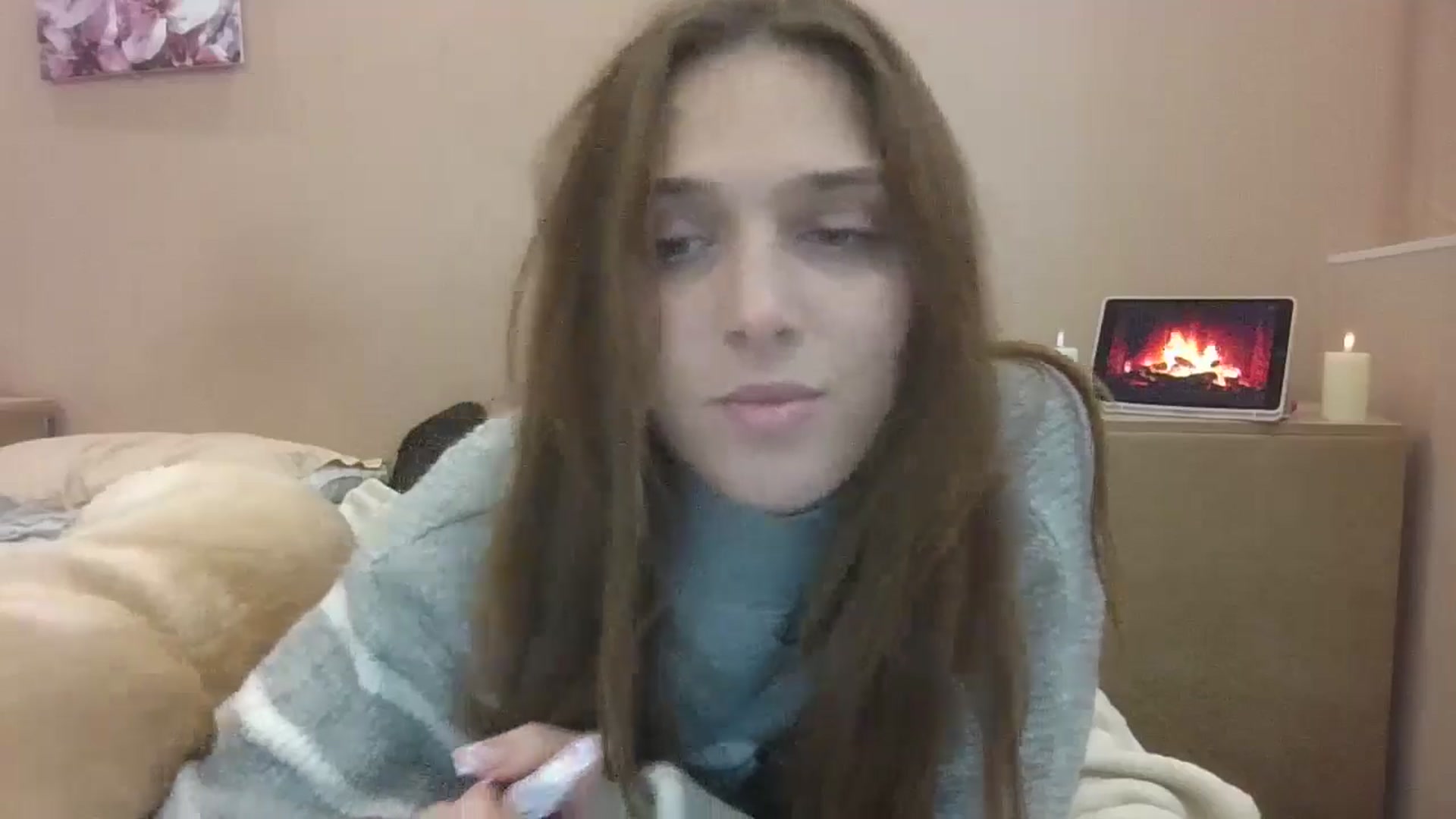 Gallery image thumbnail from HaleyReed's myfreecams stream on, 10/18/2024, 11:42 image 19 of 20