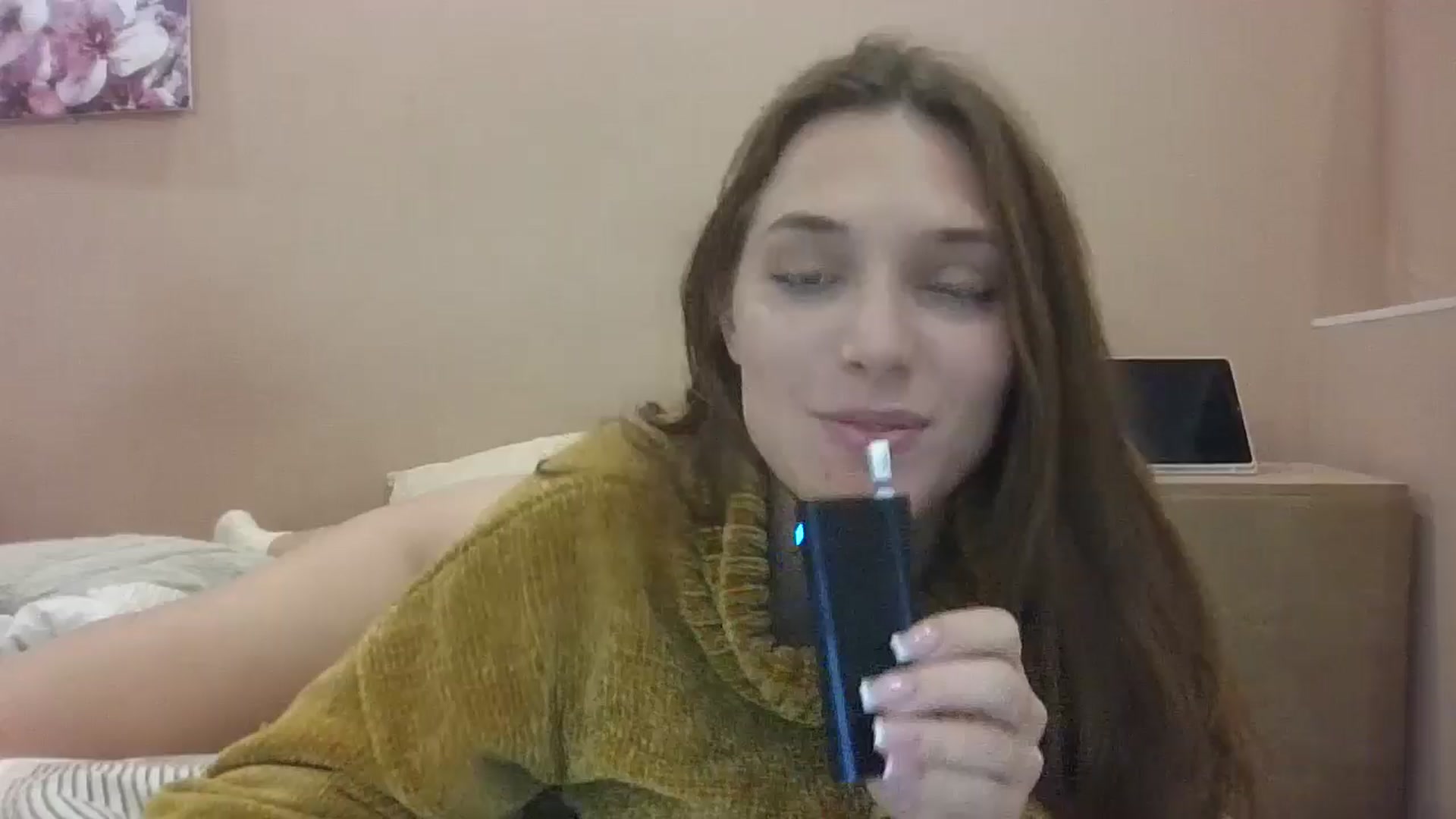 Gallery image thumbnail from HaleyReed's myfreecams stream on, 10/20/2024, 15:24 image 1 of 20