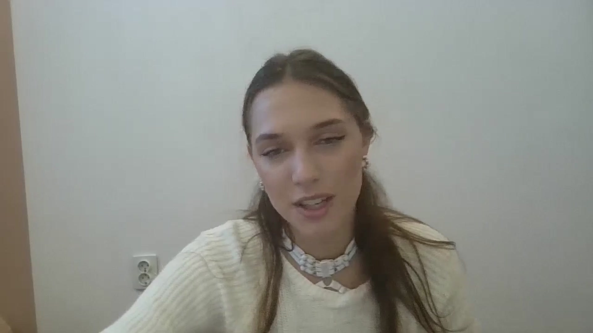 Gallery image thumbnail from HaleyReed's myfreecams stream on, 10/21/2024, 11:12 image 8 of 20