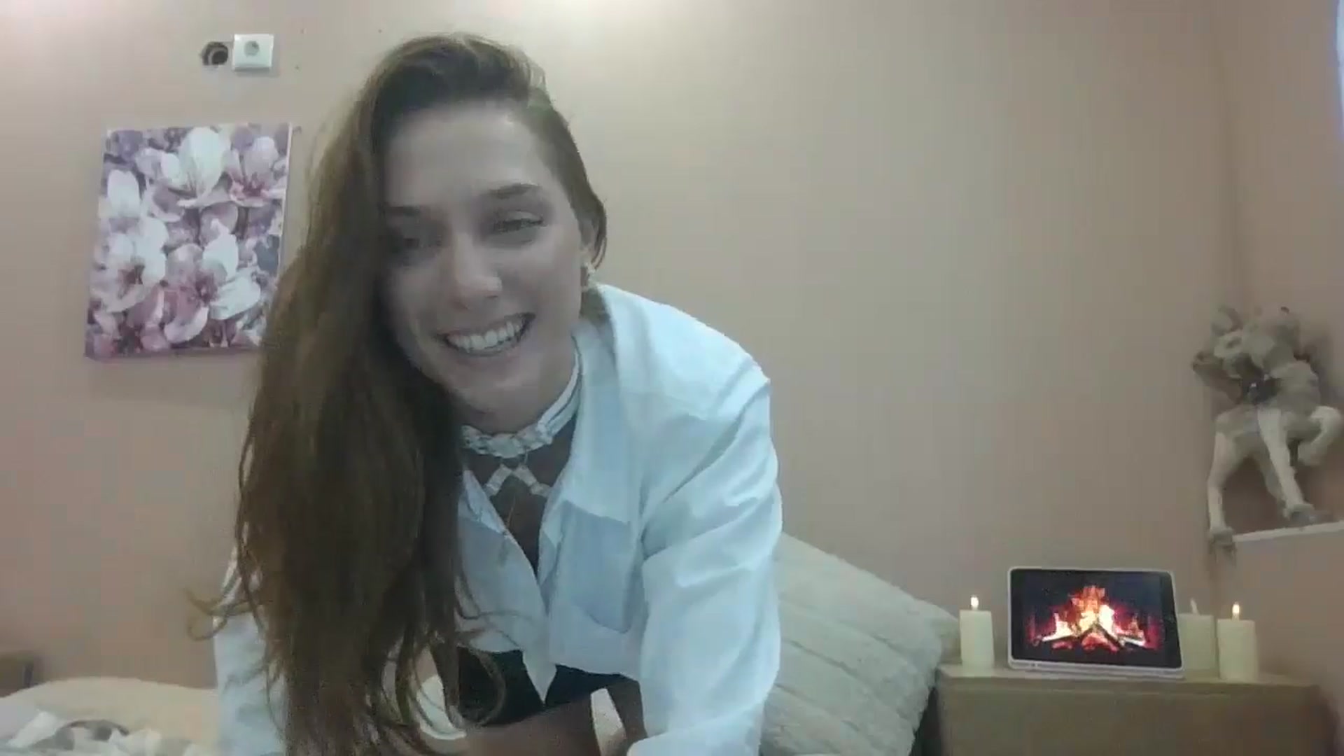 Gallery image thumbnail from HaleyReed's myfreecams stream on, 10/21/2024, 12:57 image 8 of 20