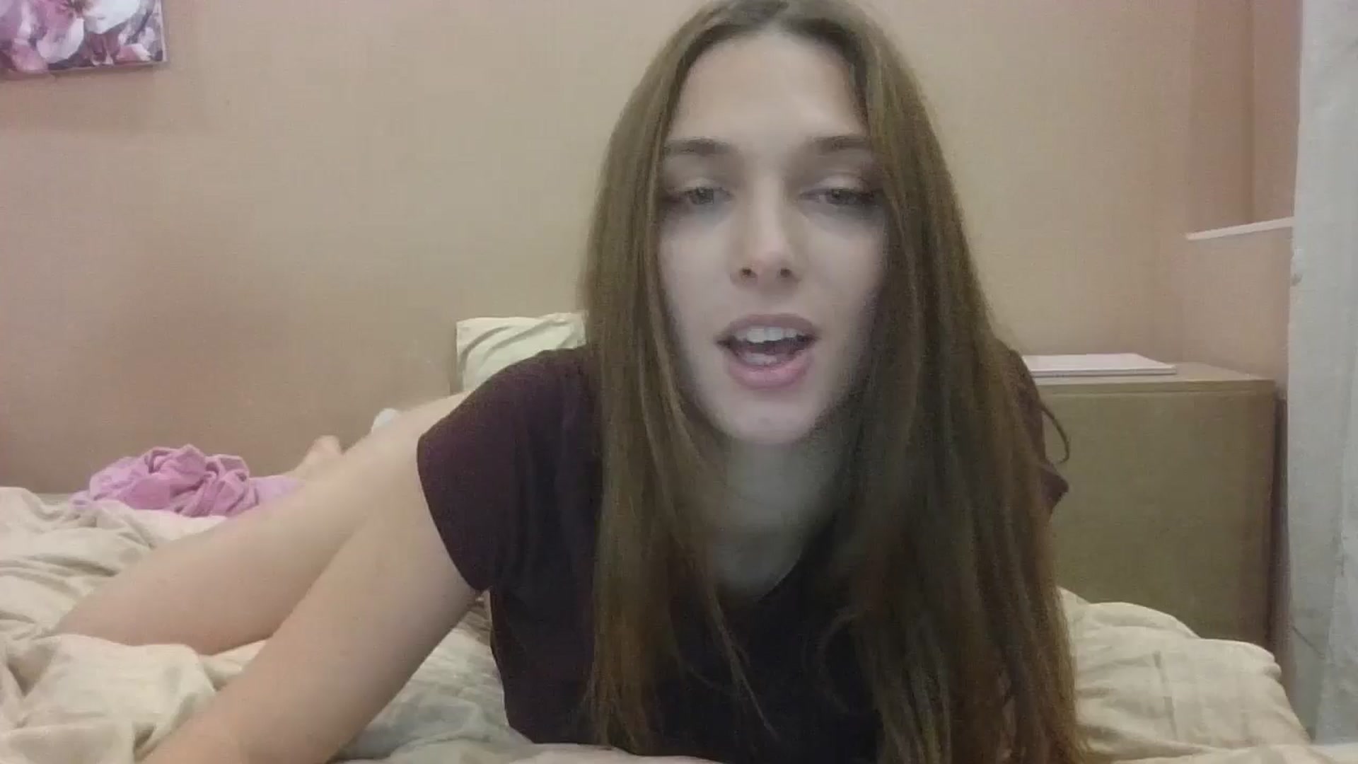 Gallery image thumbnail from HaleyReed's myfreecams stream on, 10/23/2024, 15:16 image 1 of 20