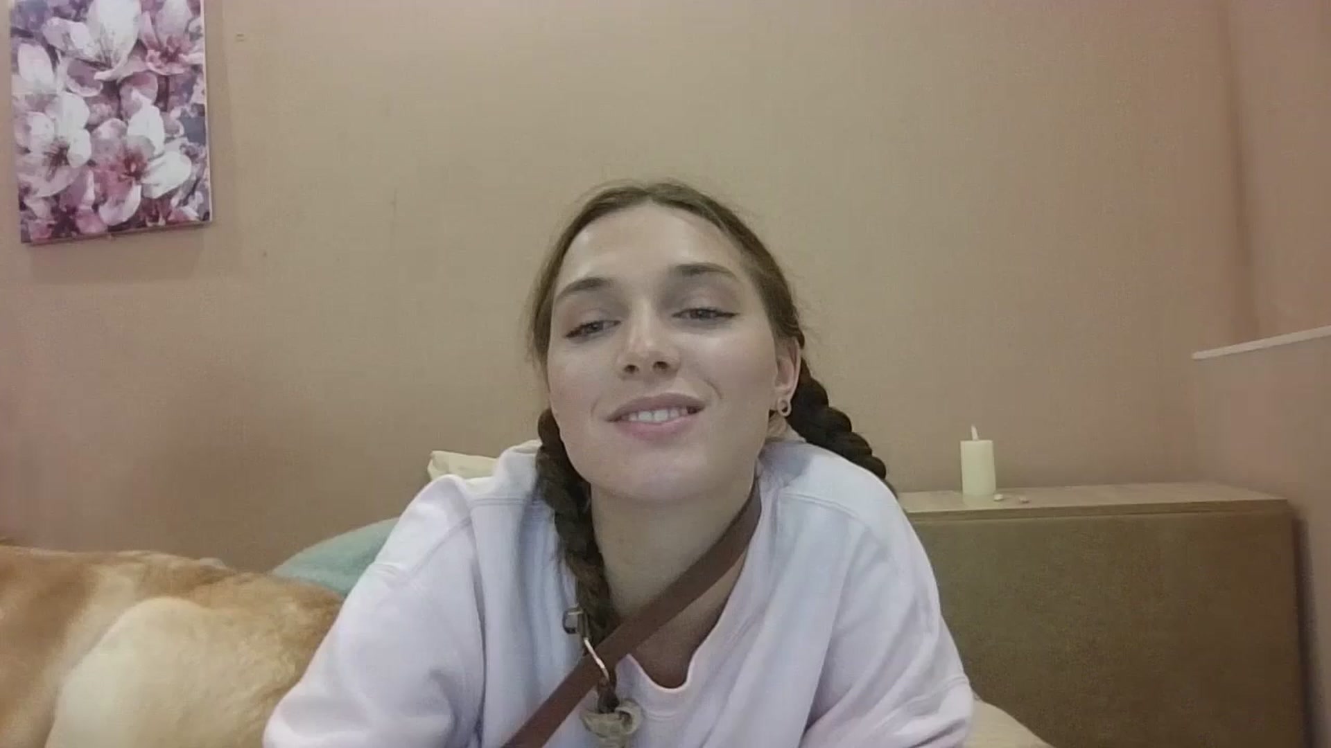 Gallery image thumbnail from HaleyReed's myfreecams stream on, 10/24/2024, 14:00 image 16 of 20