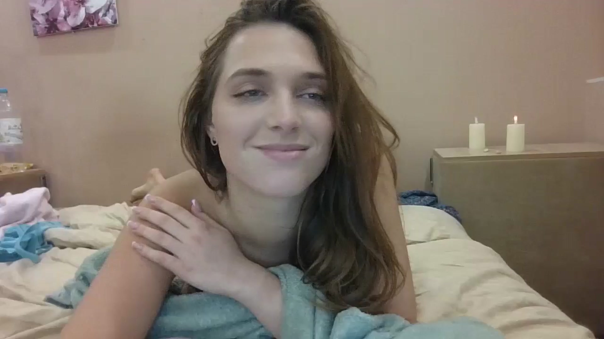 Gallery image thumbnail from HaleyReed's myfreecams stream on, 10/24/2024, 14:22 image 14 of 20