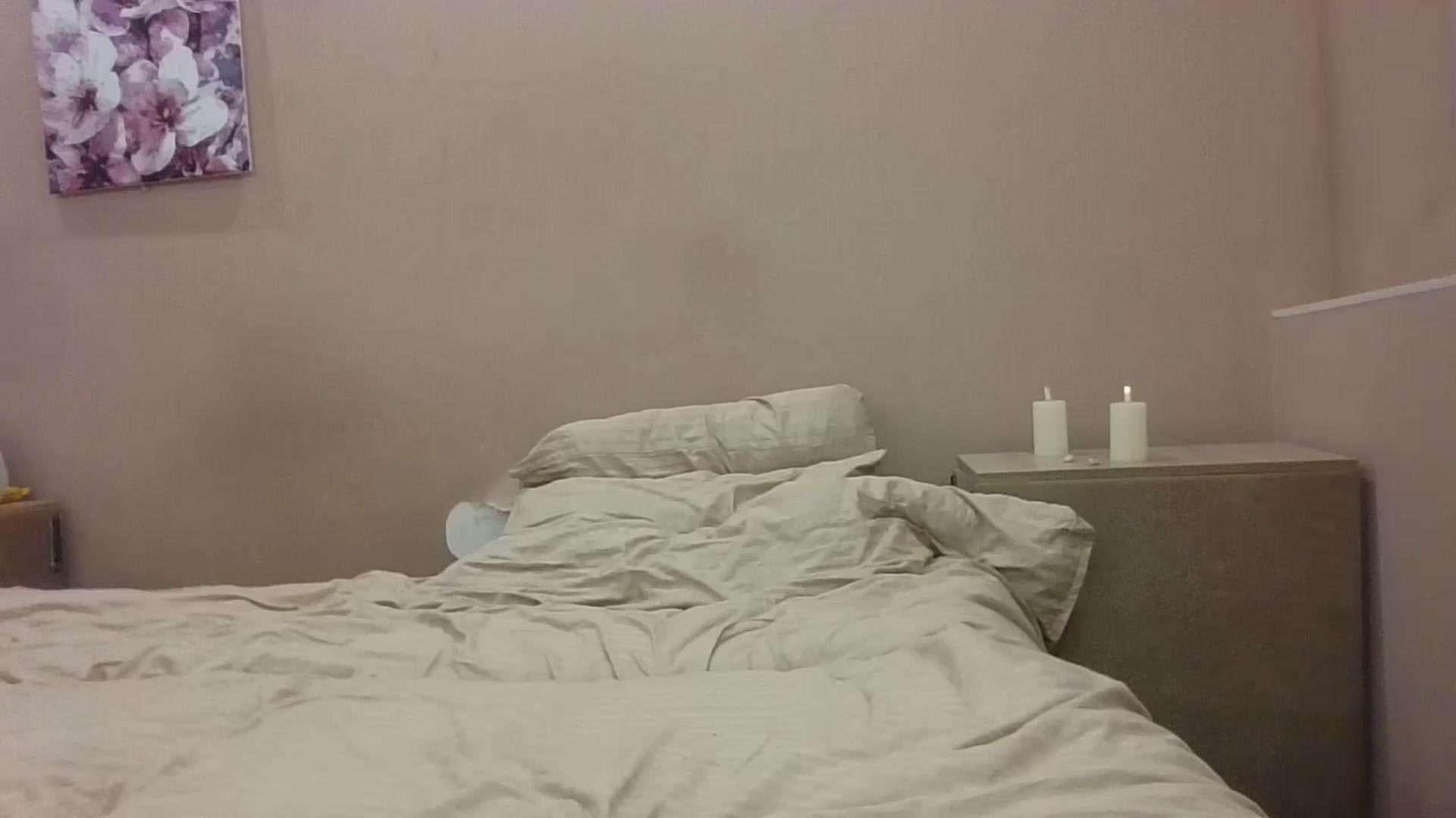 Gallery image thumbnail from HaleyReed's myfreecams stream on, 10/24/2024, 16:45 image 12 of 20