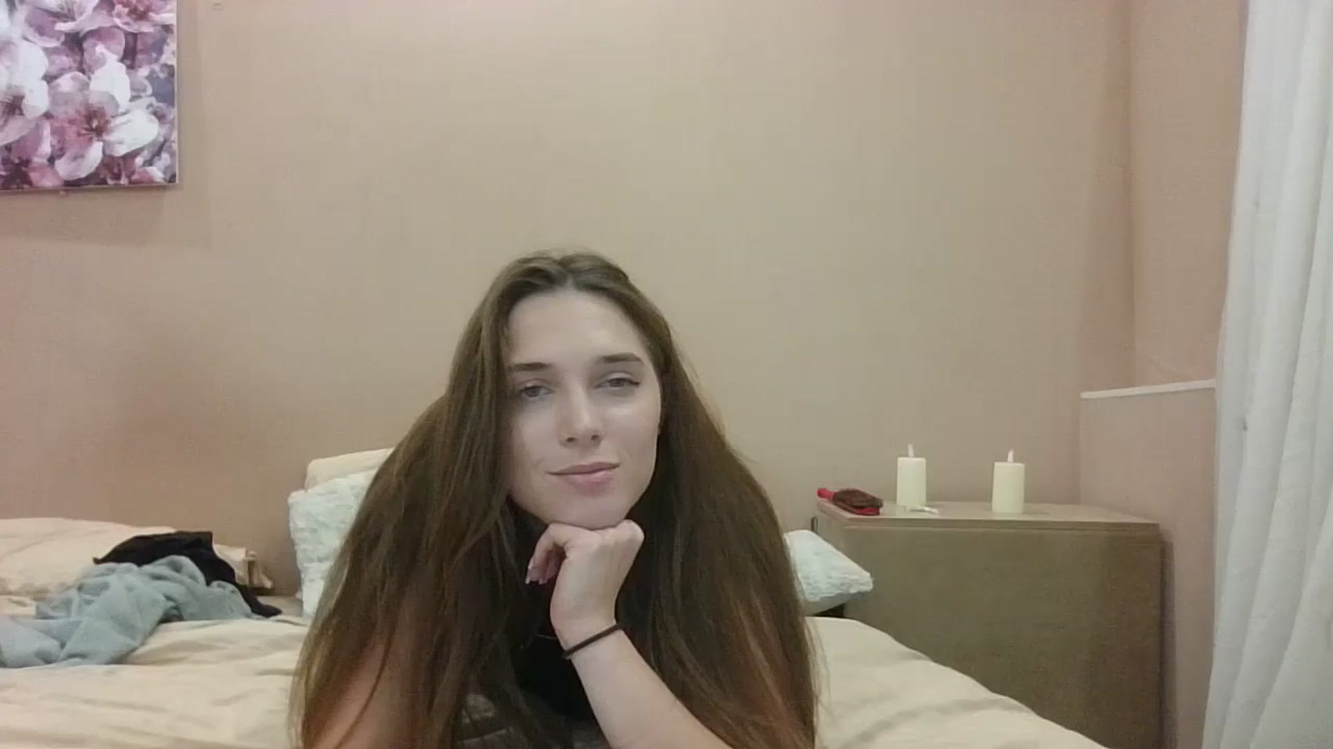 Gallery image thumbnail from HaleyReed's myfreecams stream on, 10/25/2024, 15:47 image 11 of 20