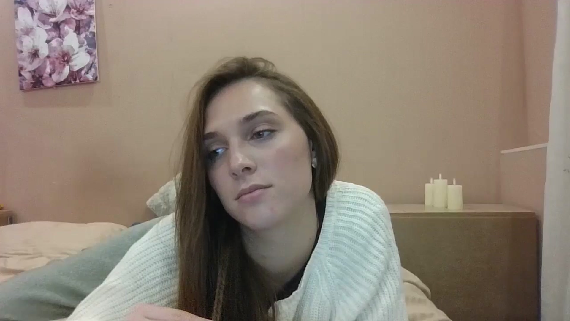 Gallery image thumbnail from HaleyReed's myfreecams stream on, 10/28/2024, 15:53 image 12 of 20