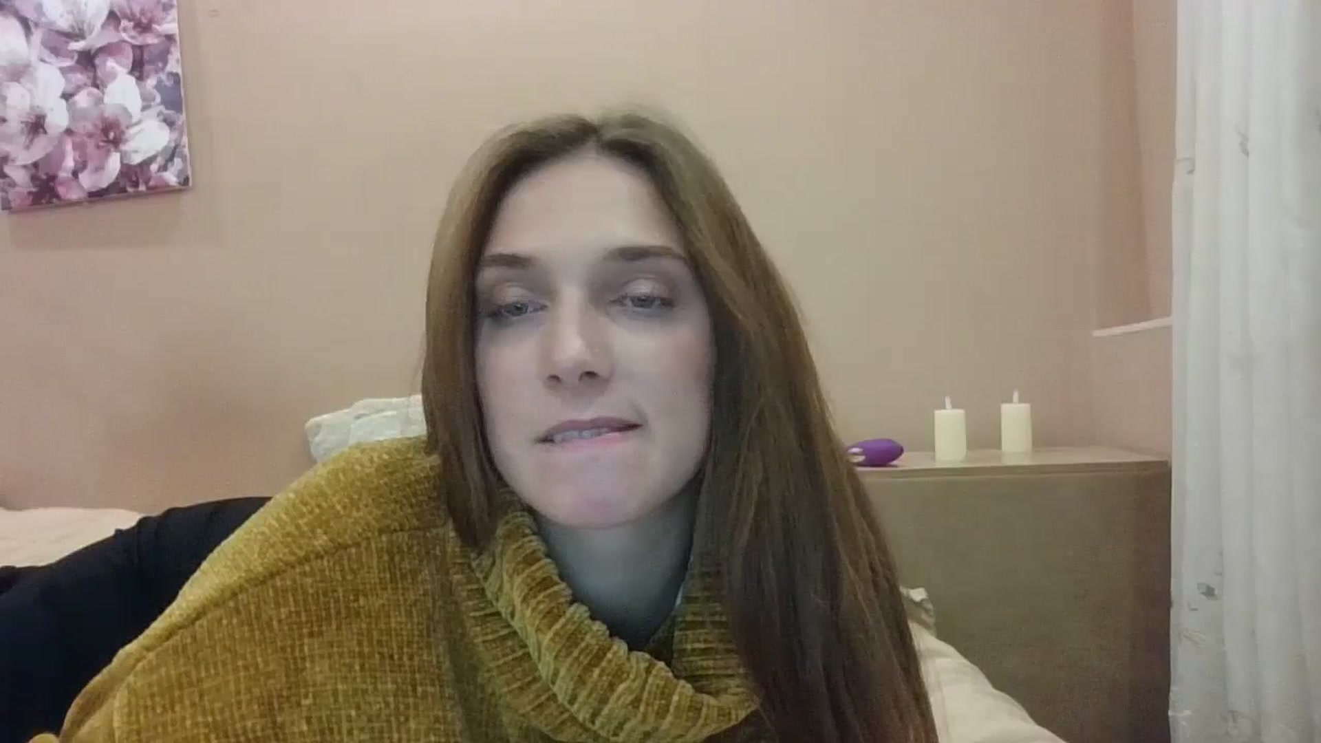 Gallery image thumbnail from HaleyReed's myfreecams stream on, 10/30/2024, 14:49 image 9 of 20