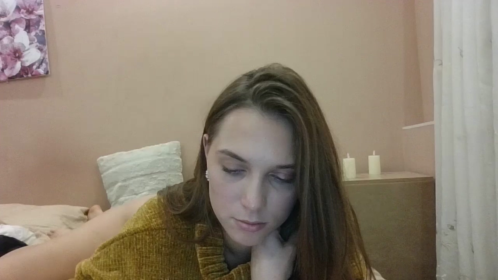 Gallery image thumbnail from HaleyReed's myfreecams stream on, 10/30/2024, 15:50 image 19 of 20
