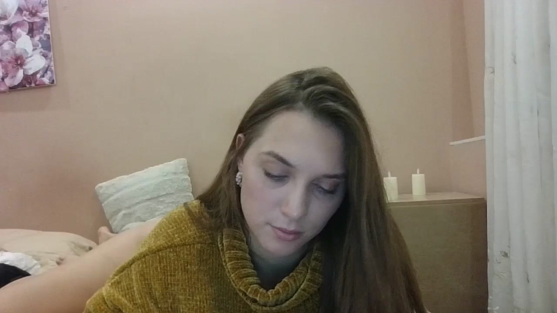 Gallery image thumbnail from HaleyReed's myfreecams stream on, 10/30/2024, 15:50 image 17 of 20