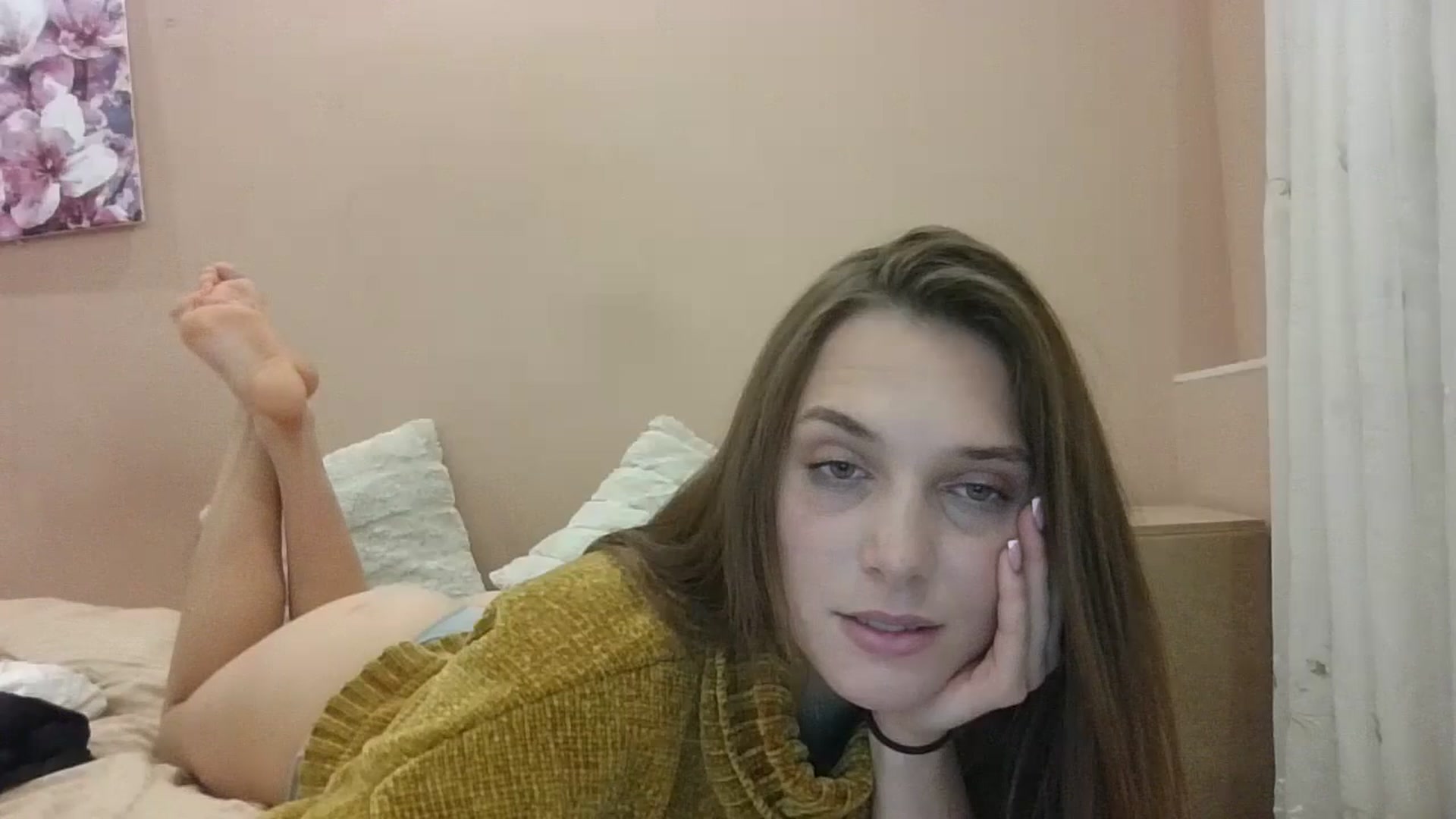 Gallery image thumbnail from HaleyReed's myfreecams stream on, 10/30/2024, 15:50 image 14 of 20