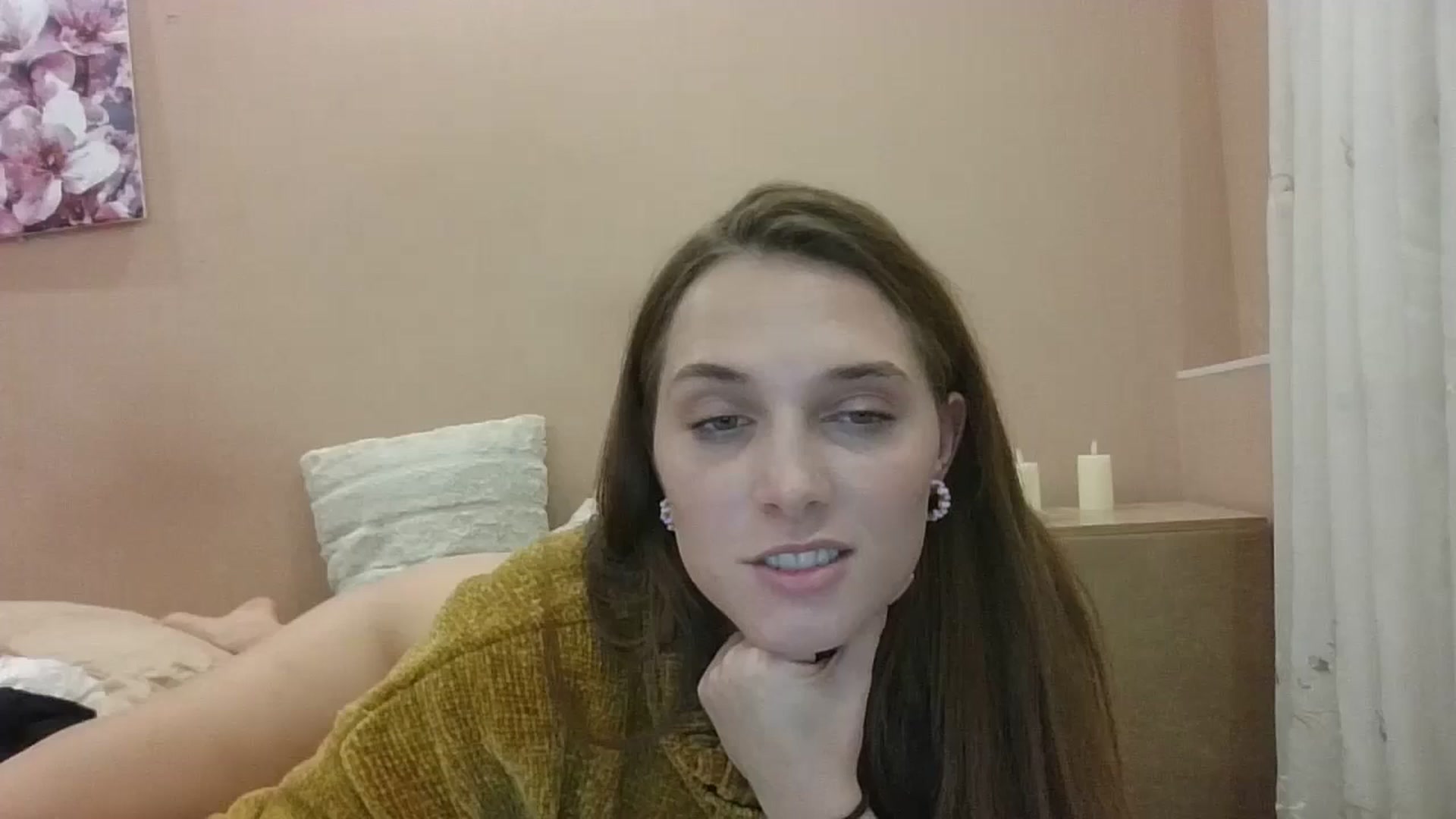 Gallery image thumbnail from HaleyReed's myfreecams stream on, 10/30/2024, 17:03 image 2 of 20