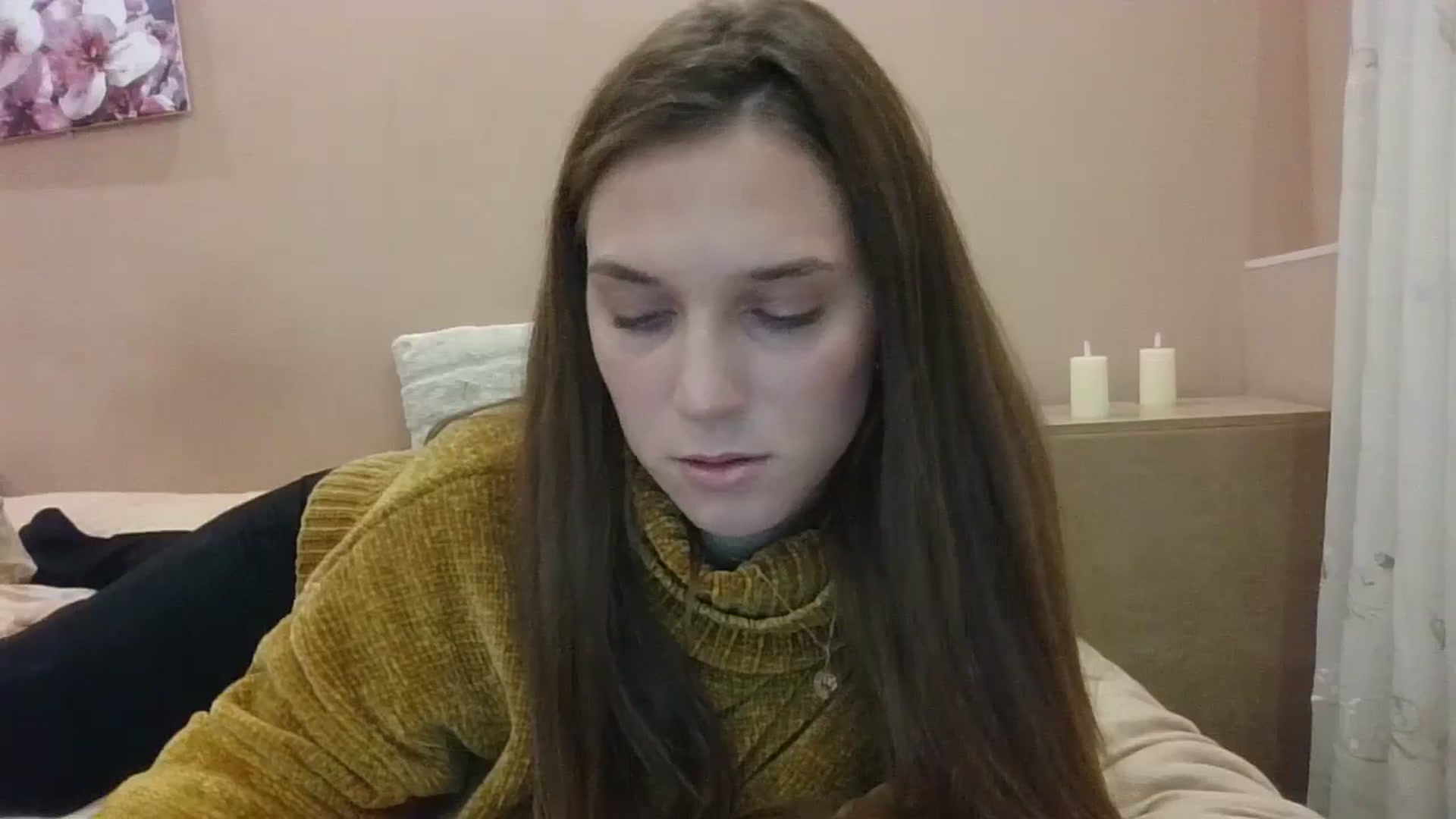 Gallery image thumbnail from HaleyReed's myfreecams stream on, 10/30/2024, 17:03 image 16 of 20