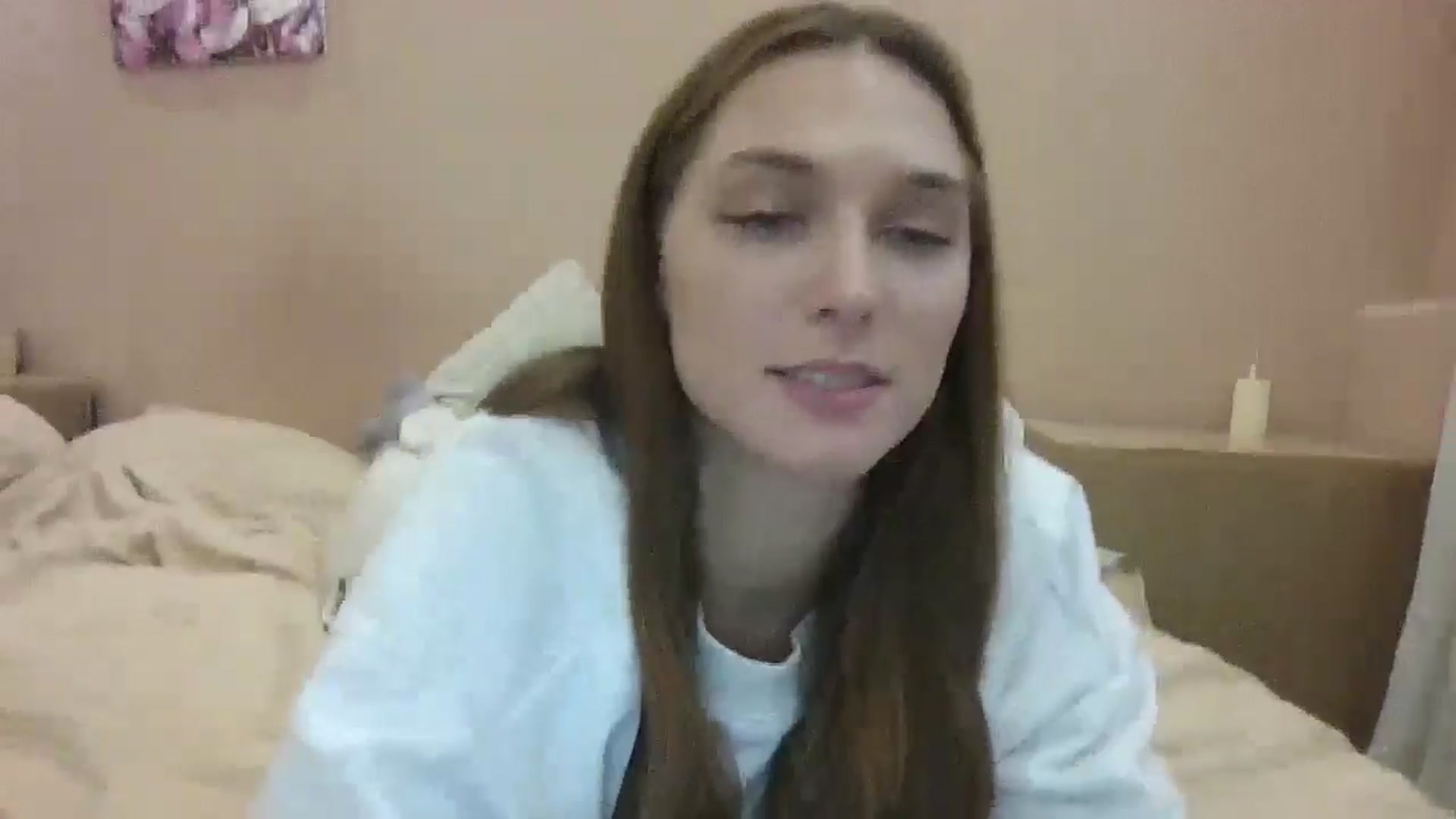 Gallery image thumbnail from HaleyReed's myfreecams stream on, 10/31/2024, 11:28 image 17 of 20